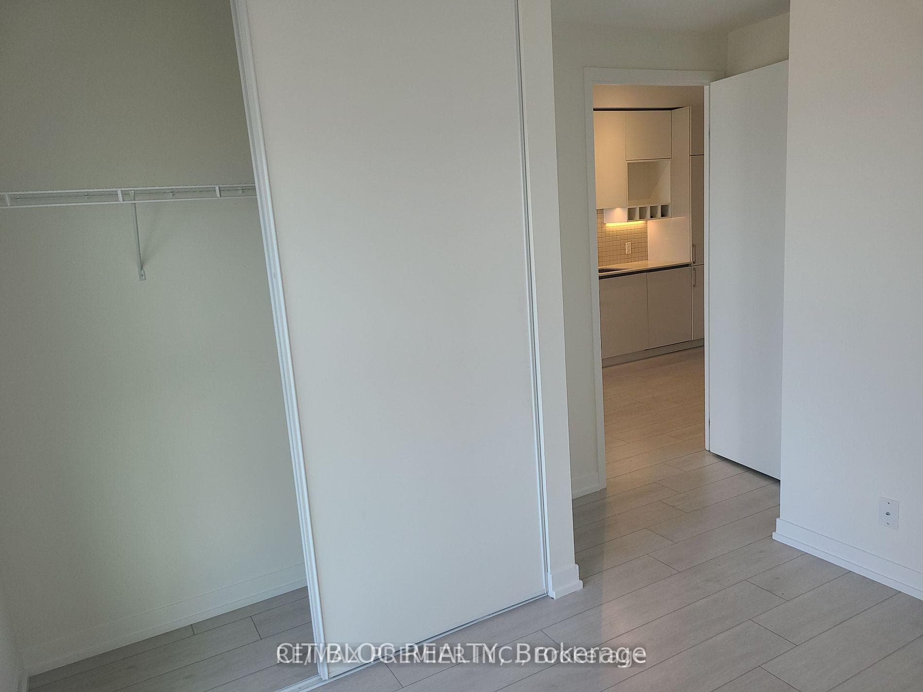 950 Portage Parkway Unit 5010 photo 8