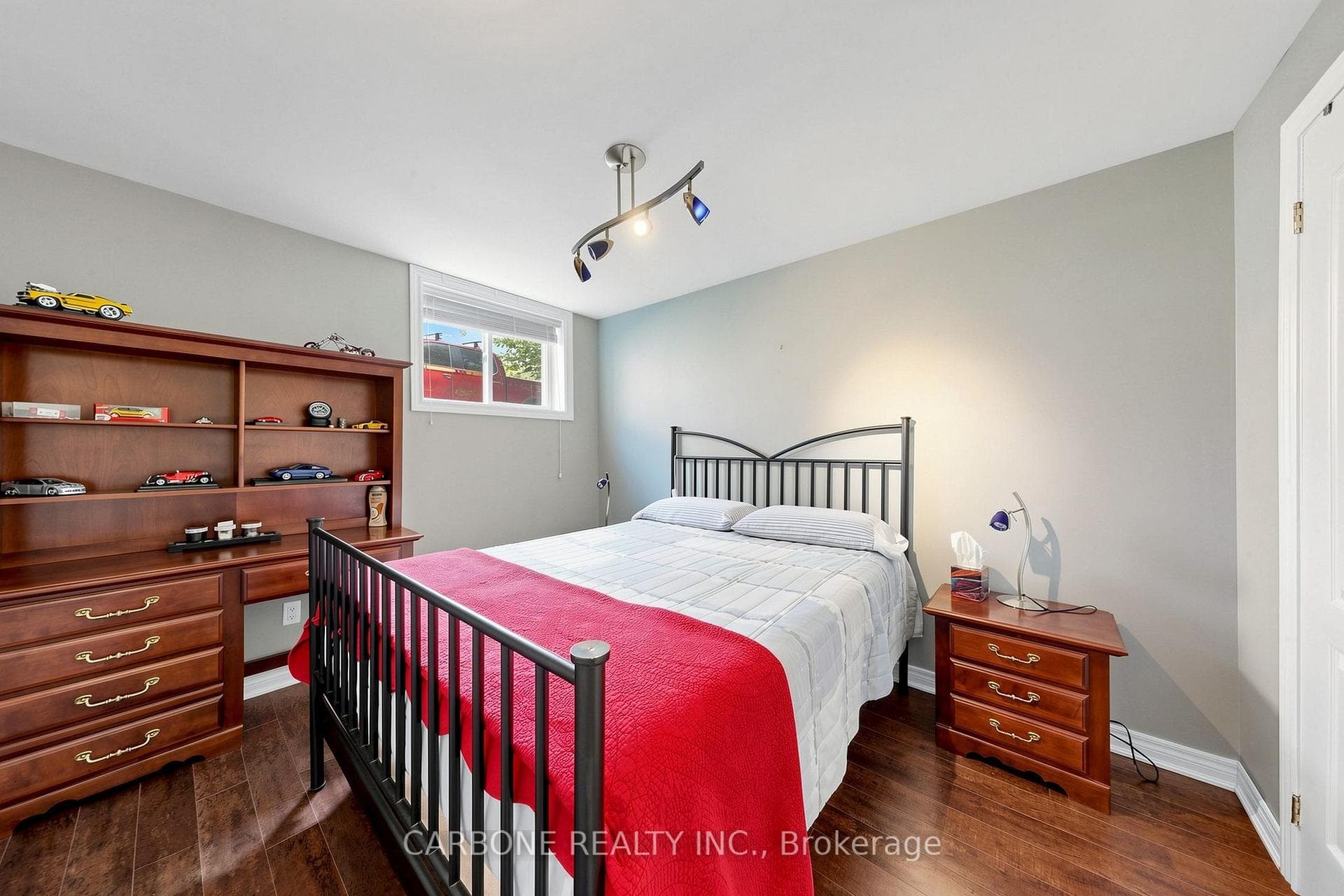 59 Campbell Crescent photo 27