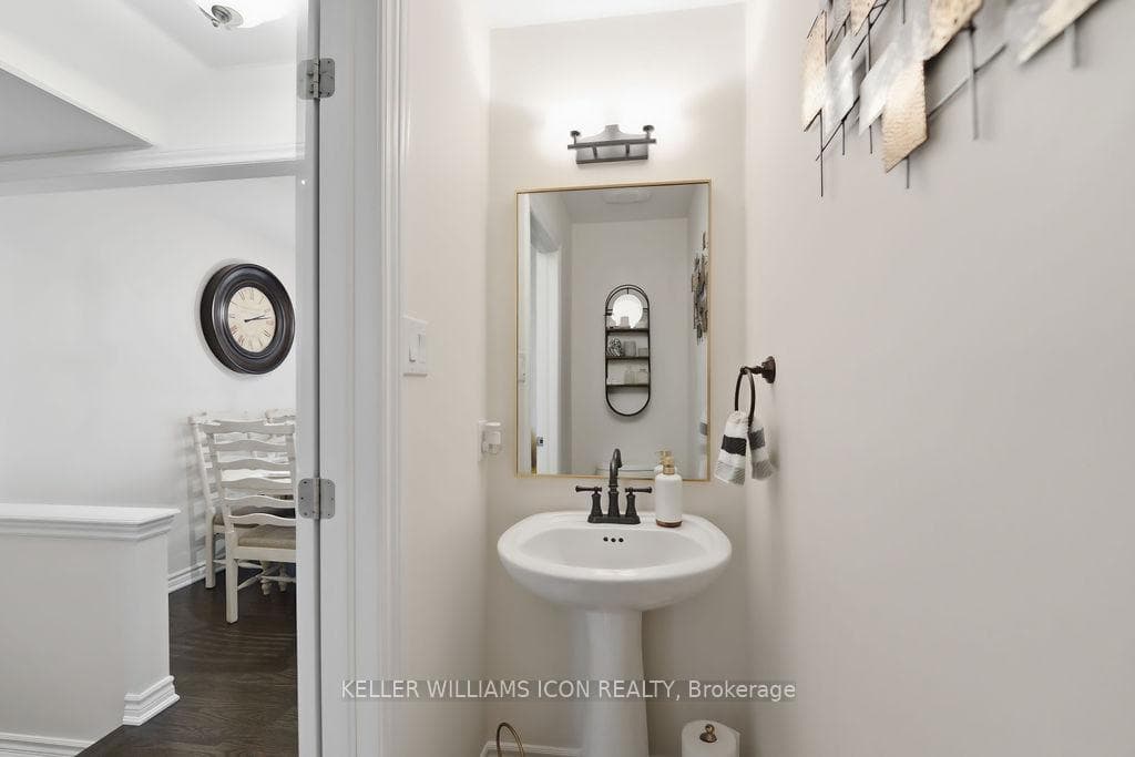 428 White Arctic Avenue photo 20