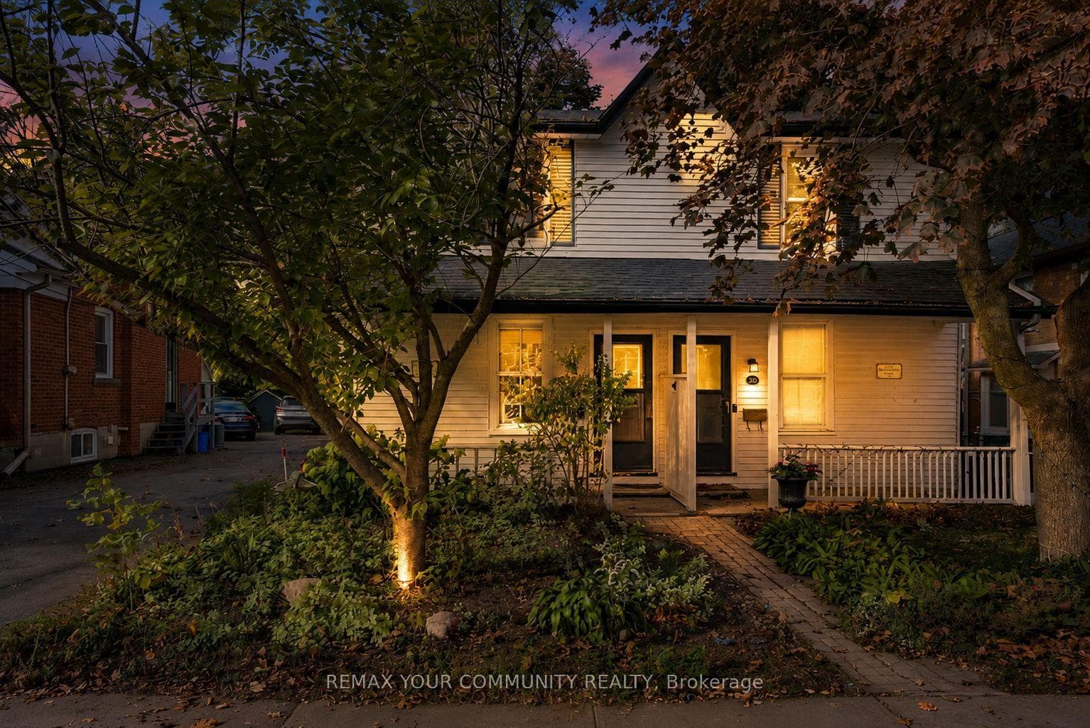 30 Elizabeth Street photo 1