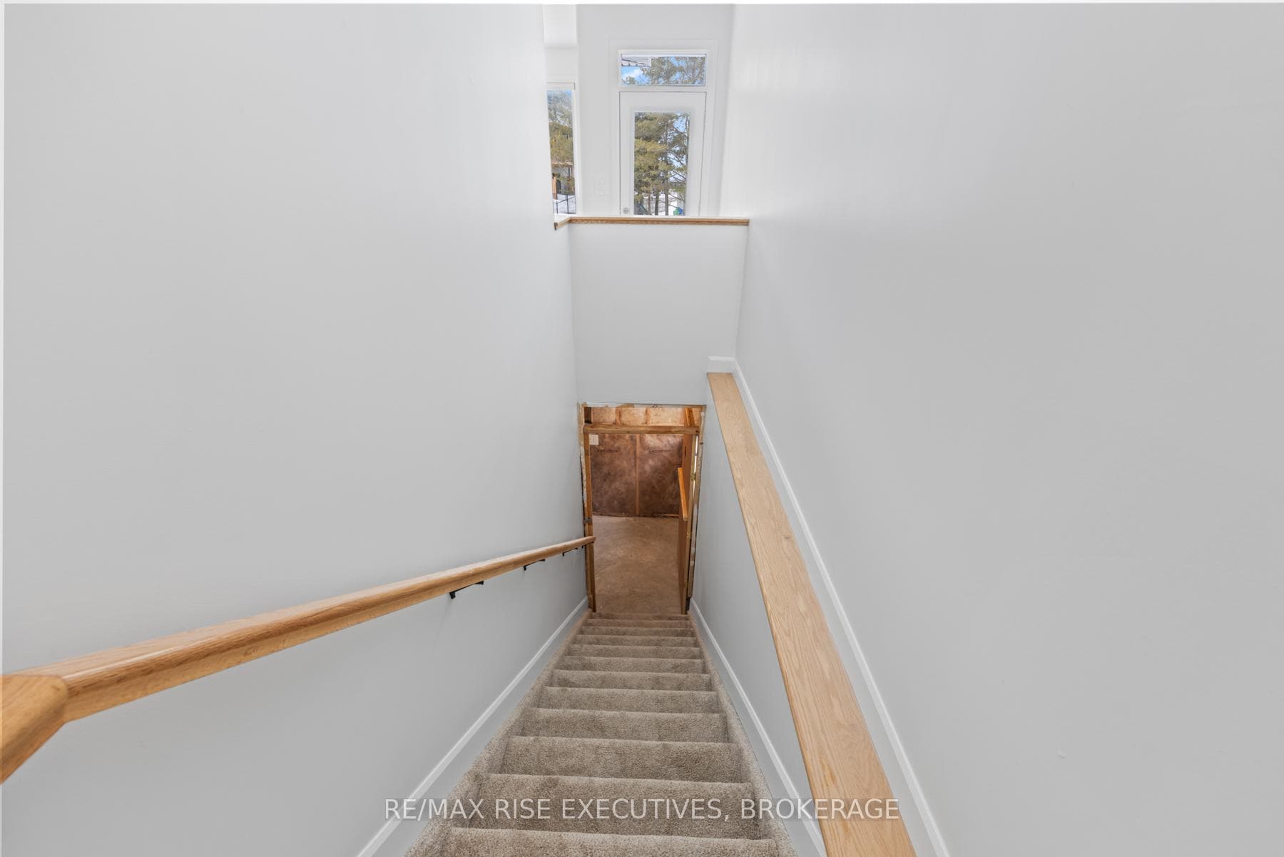 26 Erie Court photo 45