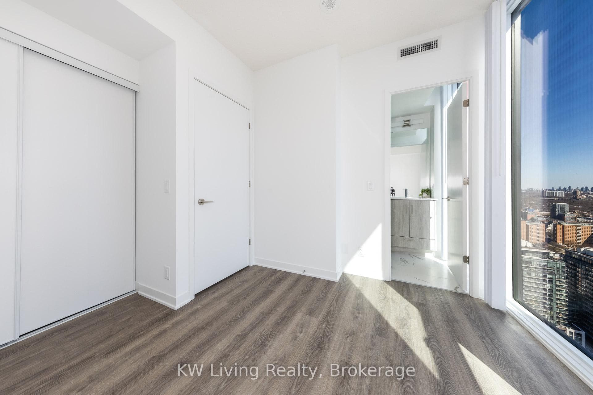 180 Front Street Unit 4303 photo 17