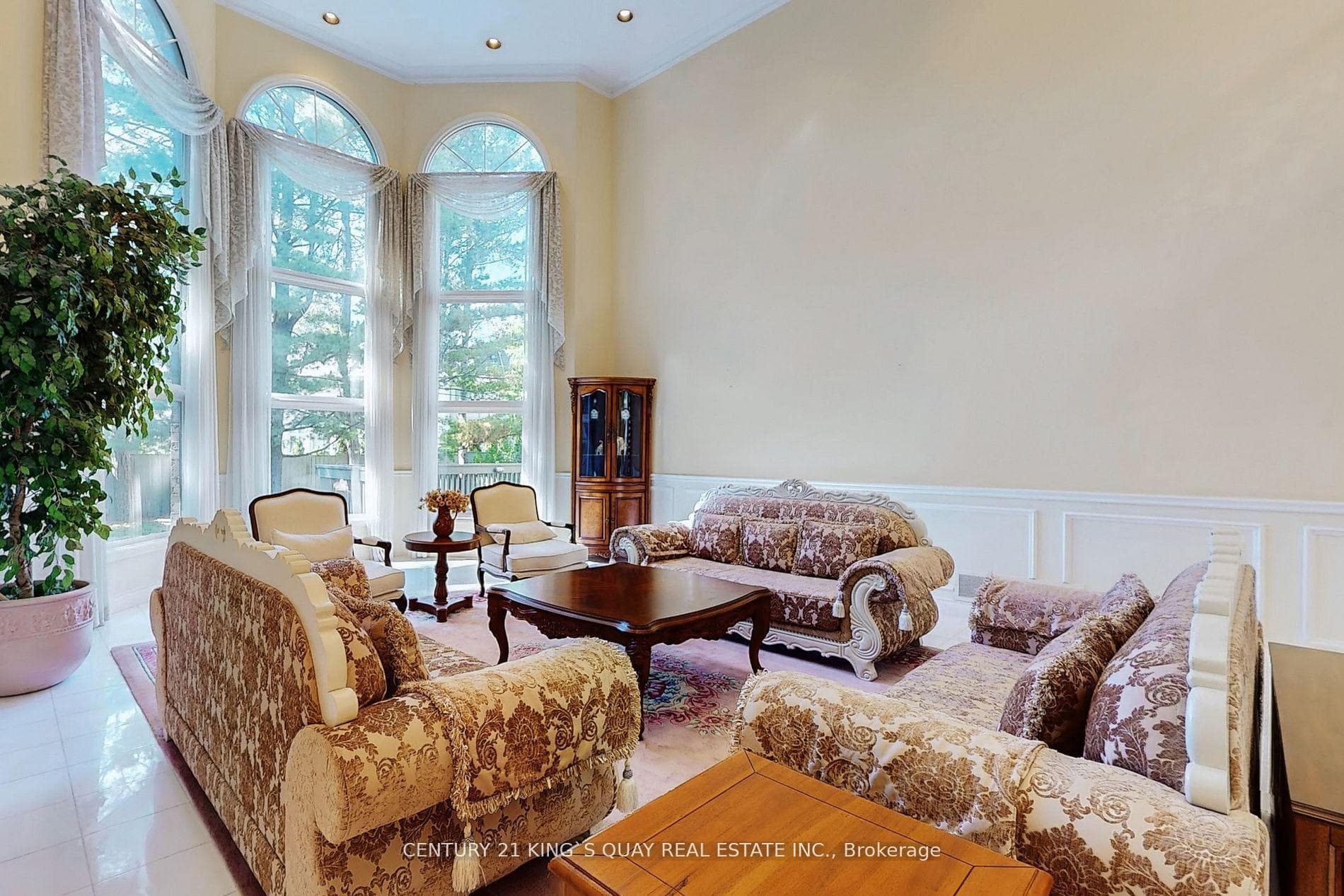 20 limcombe Drive photo 5