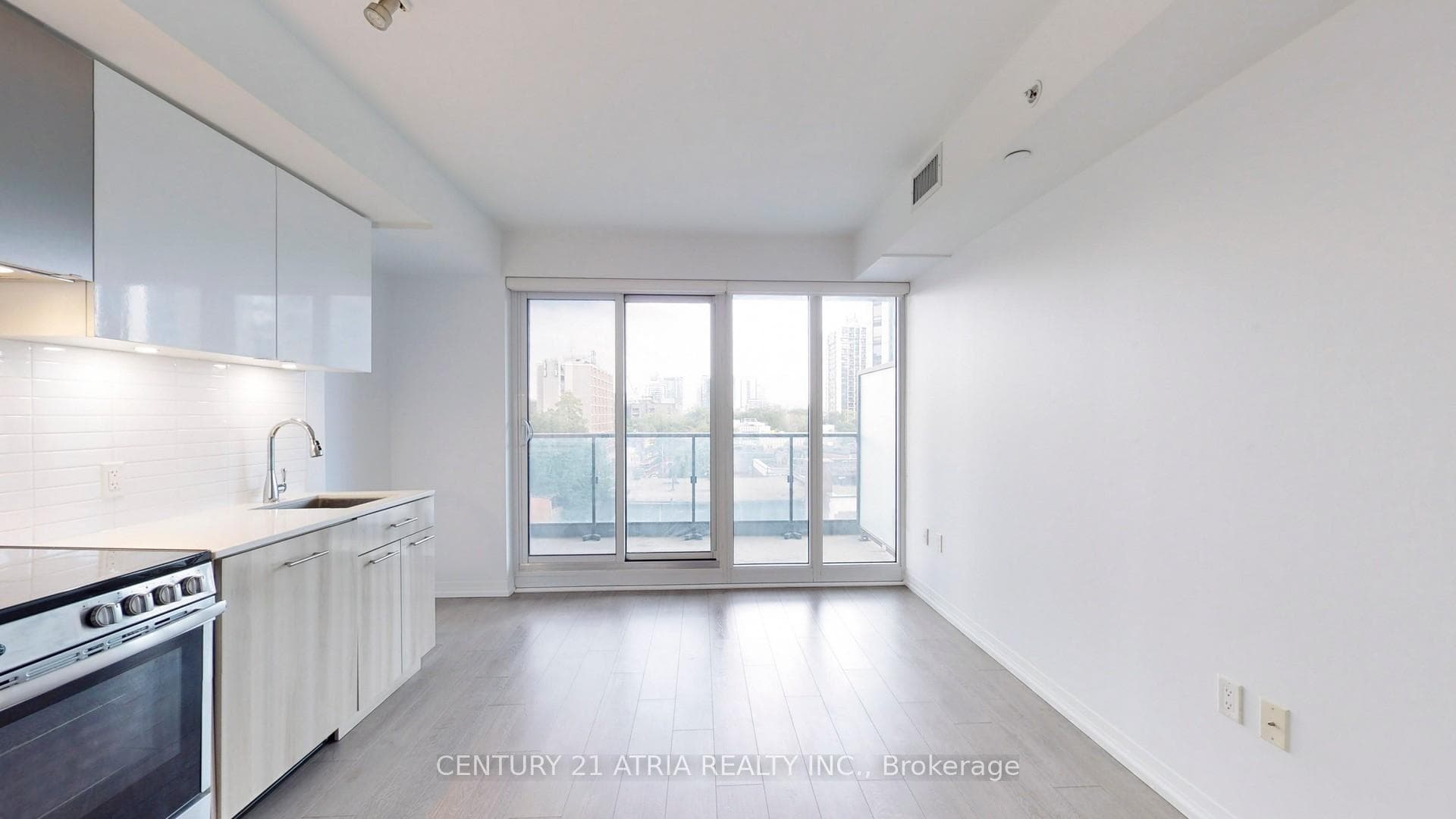 251 Jarvis Street Unit 509 photo 6