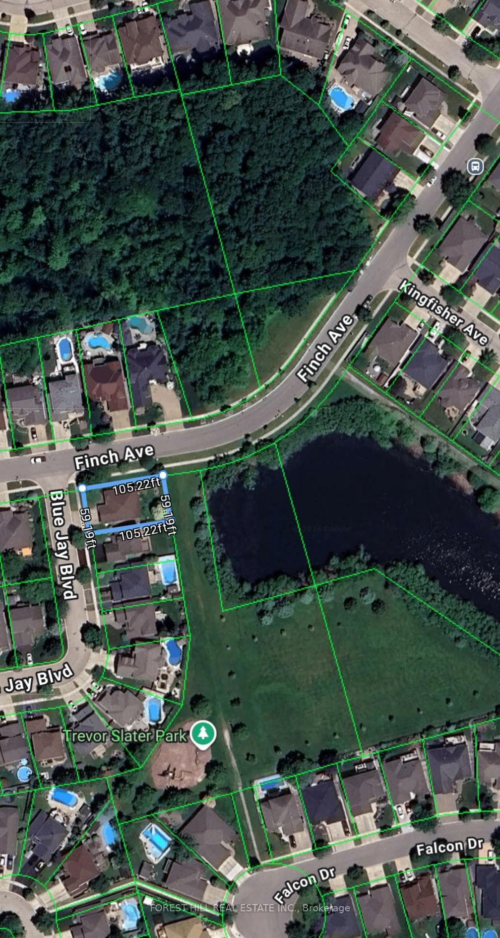 excellent view of green-space and pond from deck.