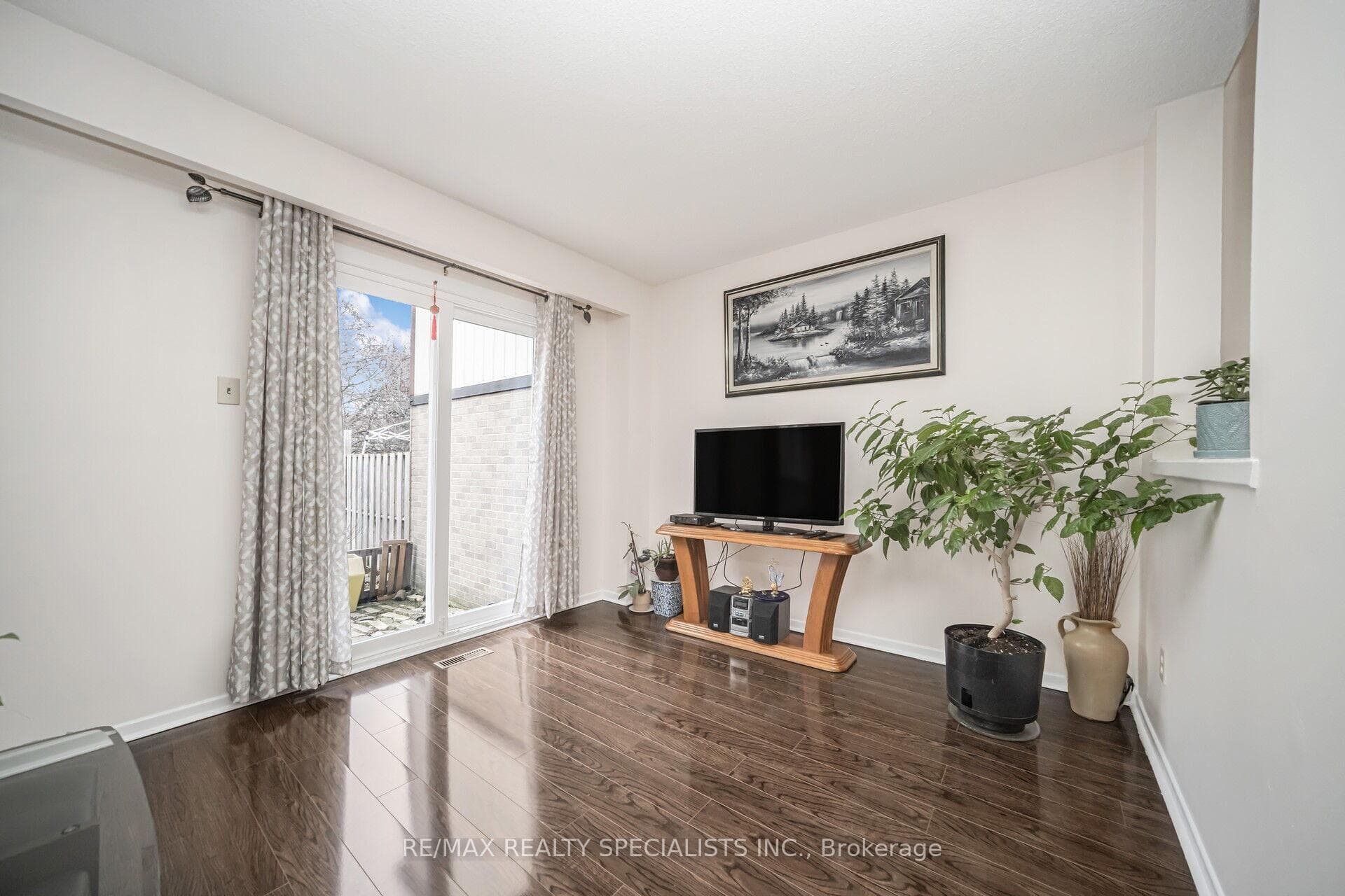 70 Primrose Crescent photo 13