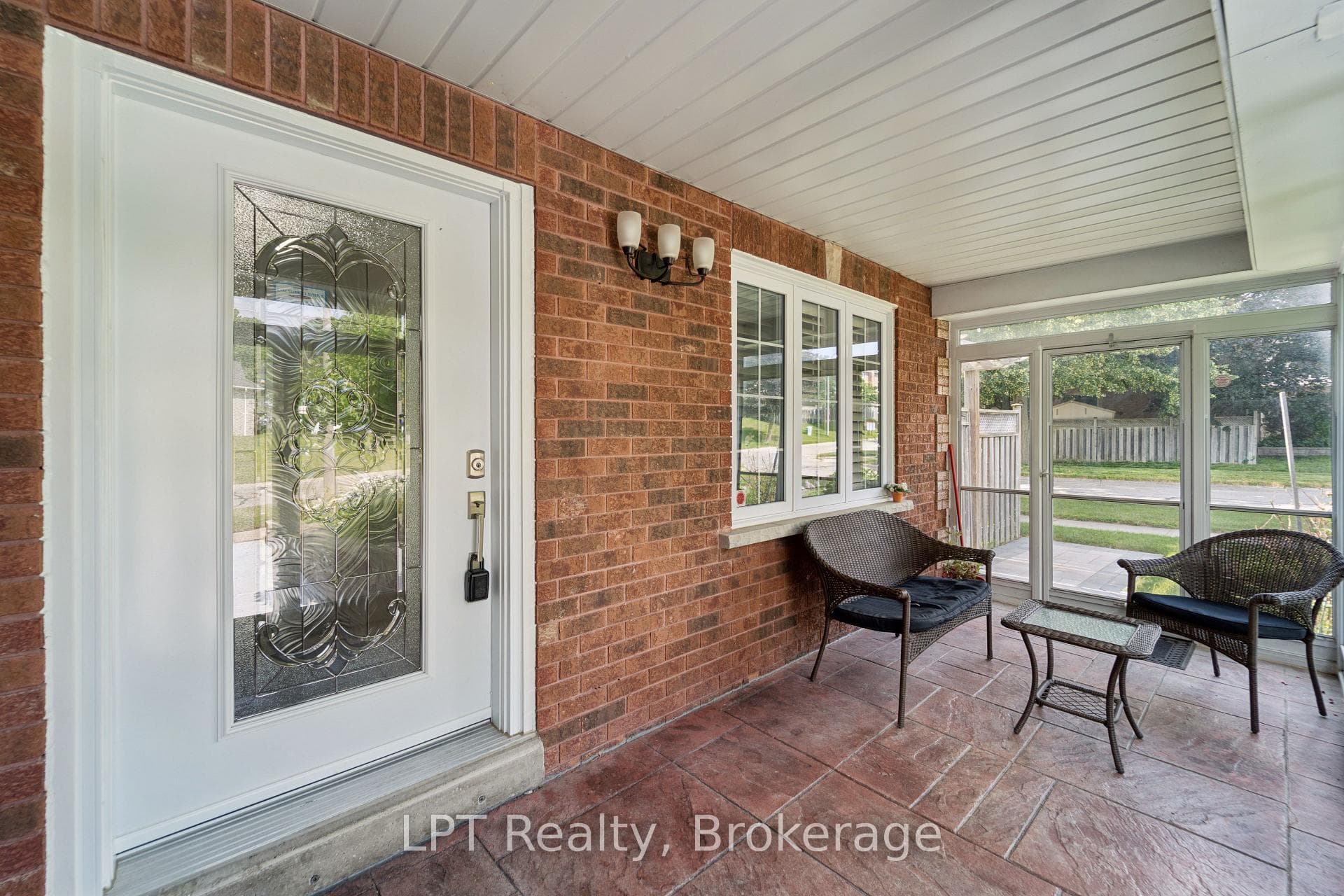 1 Mayfield Crescent photo 6