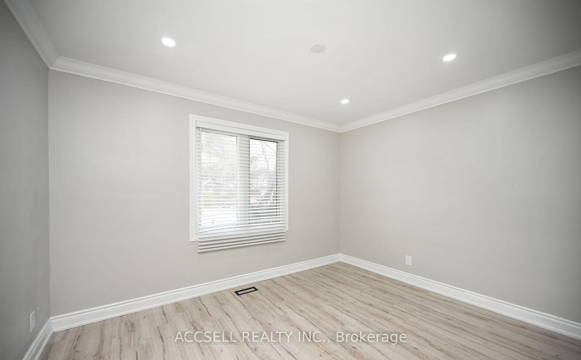 3544 Joan Drive Unit Upper photo 9