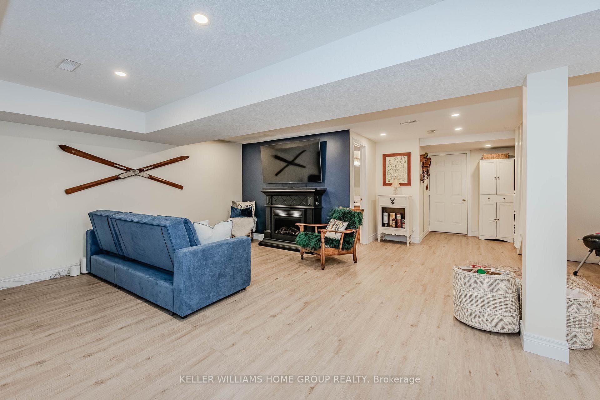 28 Thompson Drive photo 29