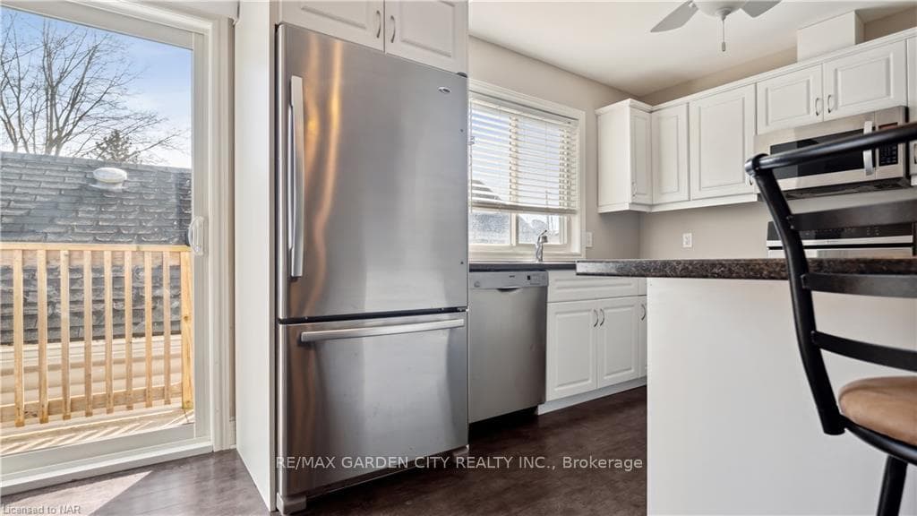 36 Hillview Road photo 14