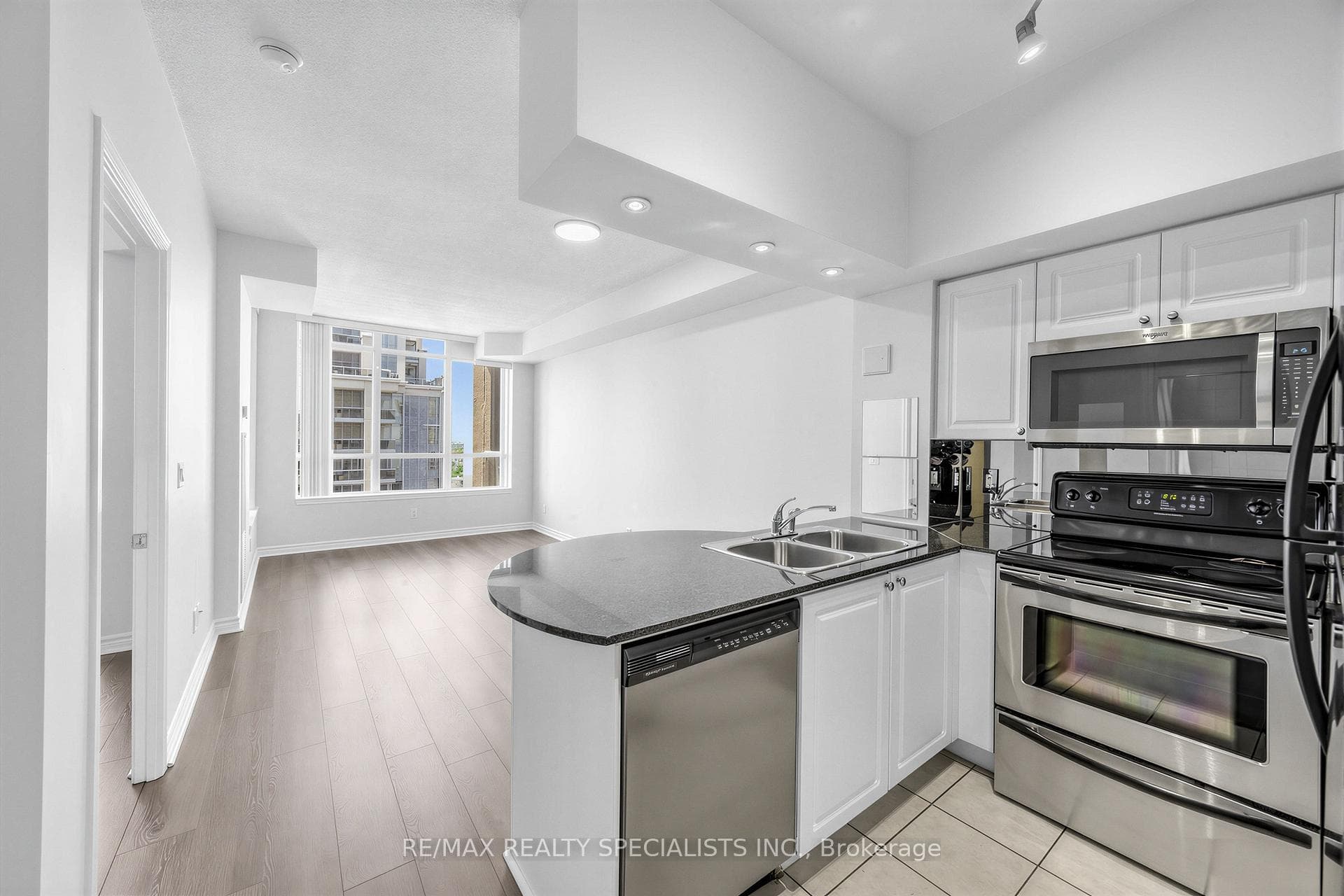 4080 Living Arts Drive Unit 2806 photo 6
