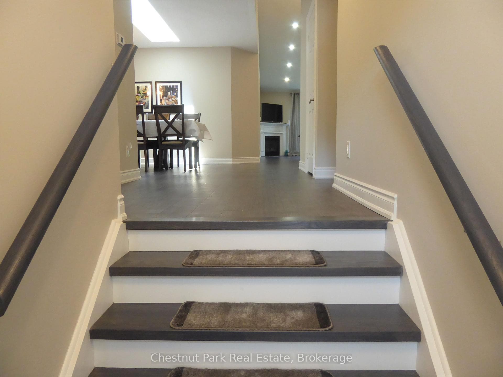 23 Green Briar Drive photo 8
