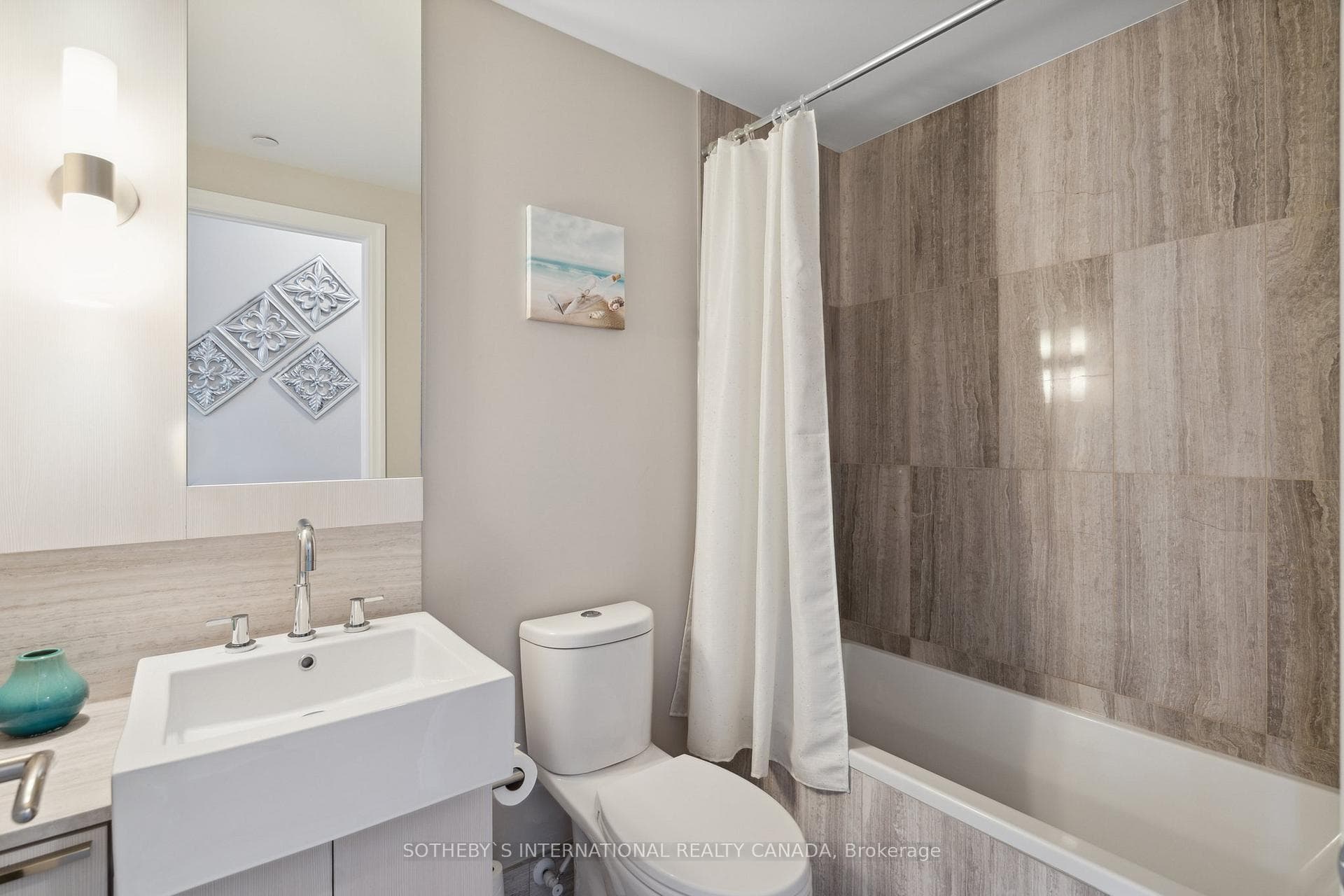 88 Blue Jays Way Unit 3803 photo 33