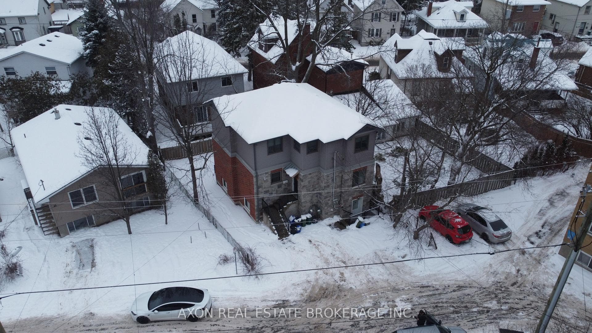 41 Linton Street photo 1