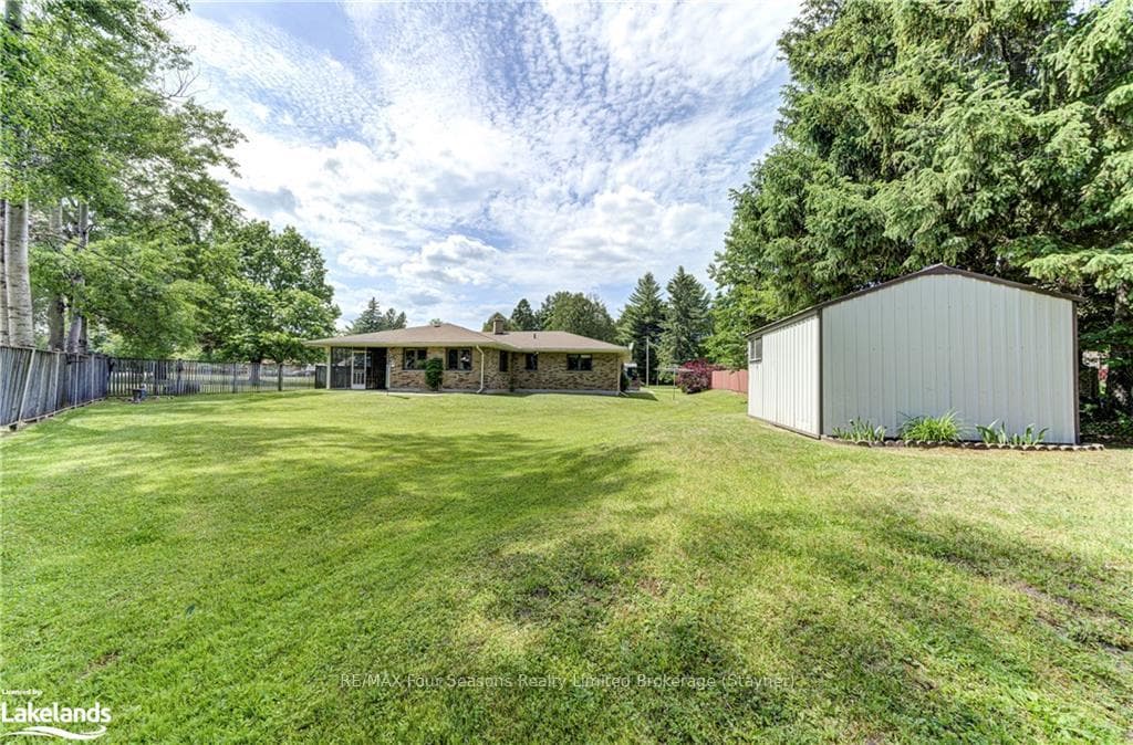 219 ELIZA Street photo 34