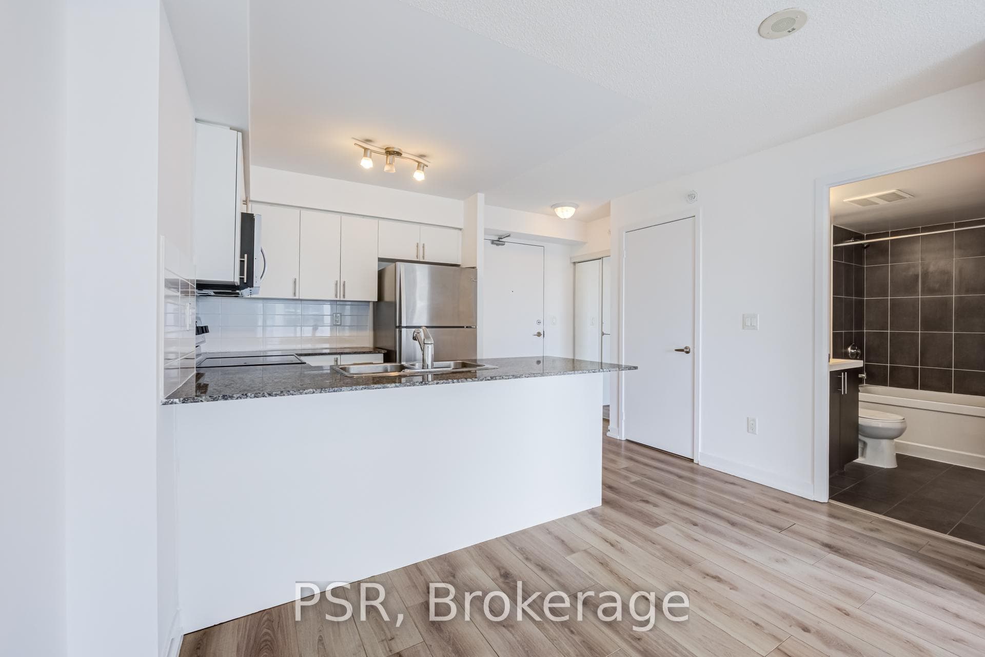 1410 Dupont Street Unit 2008 photo 12