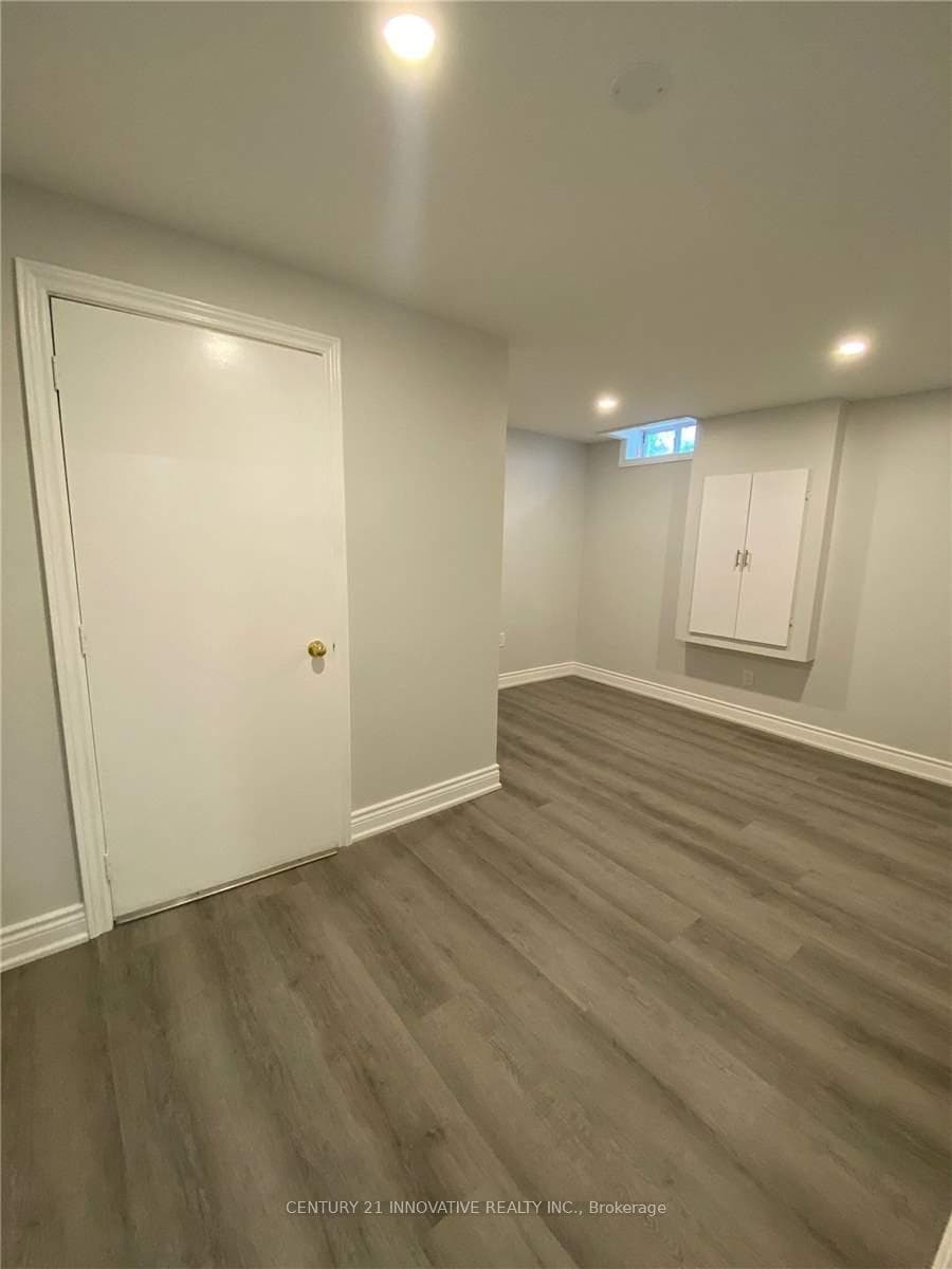 98 Lemsford Drive photo 10
