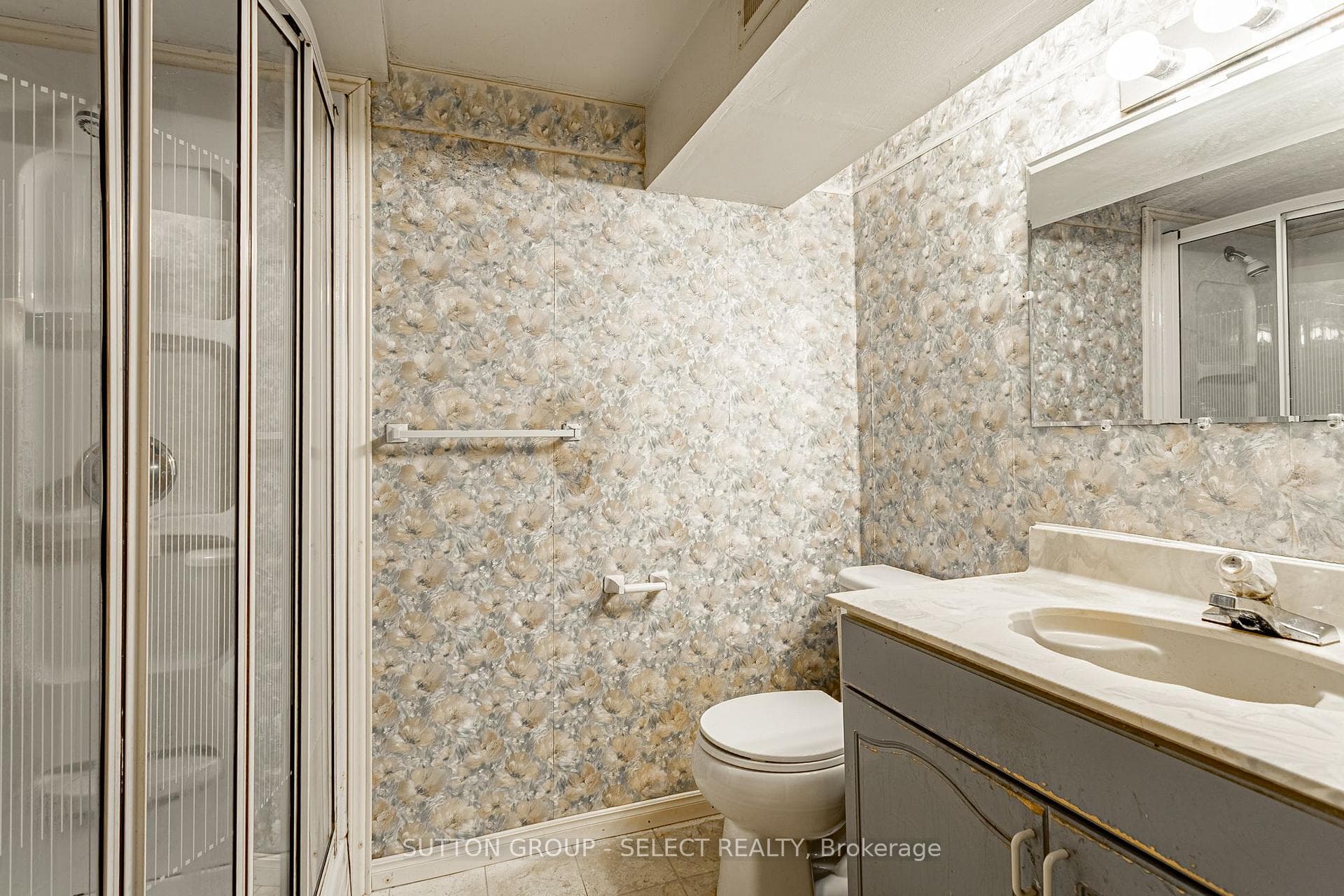 256 Tweedsmuir Avenue photo 20