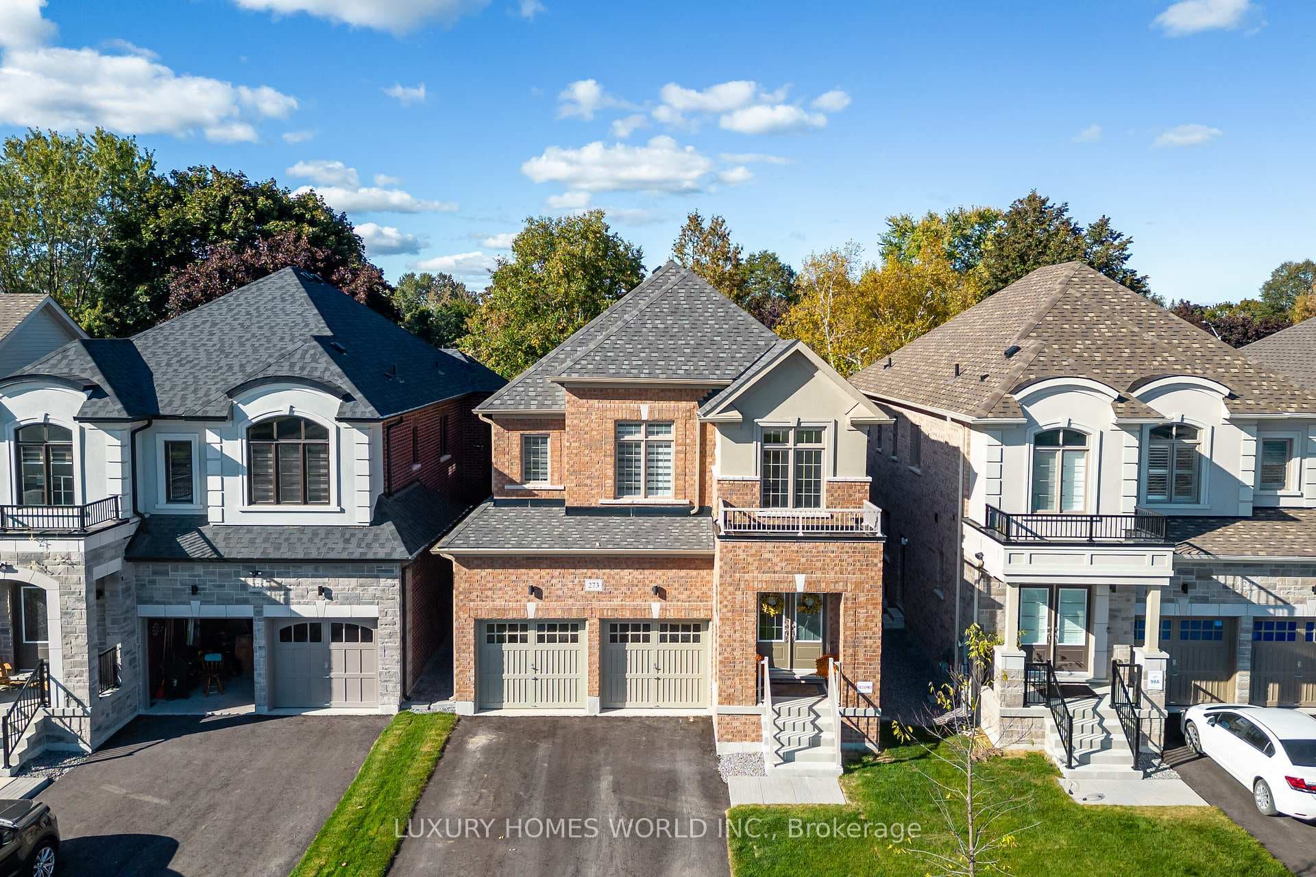 273 Fleetwood Drive photo 1