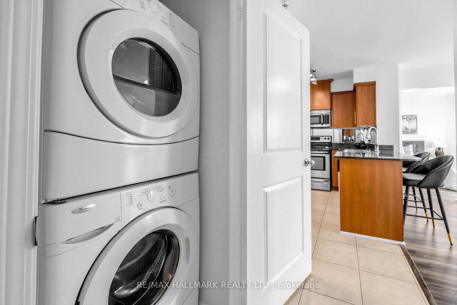 6 Rosebank Drive Unit PH M photo 26