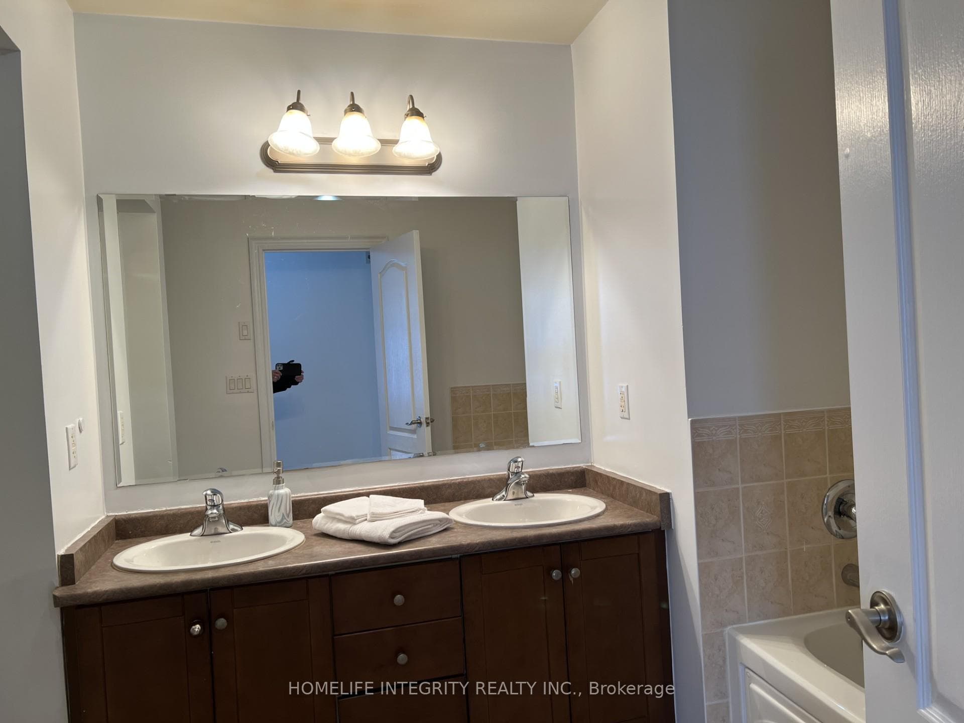 78 Sunset Boulevard Unit 211 photo 21