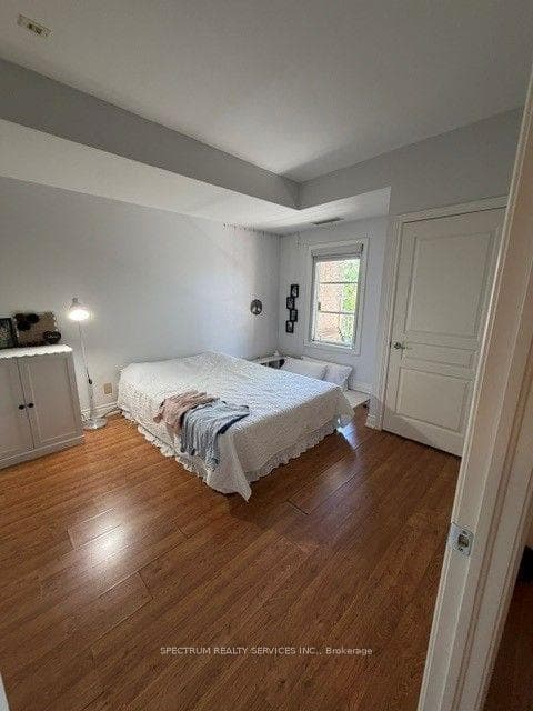 9901 Keele Street Unit 308 photo 4