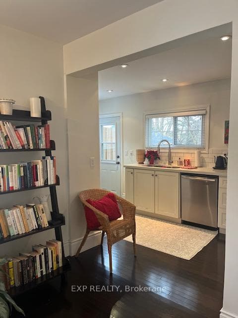 18 Montgomery Road photo 7