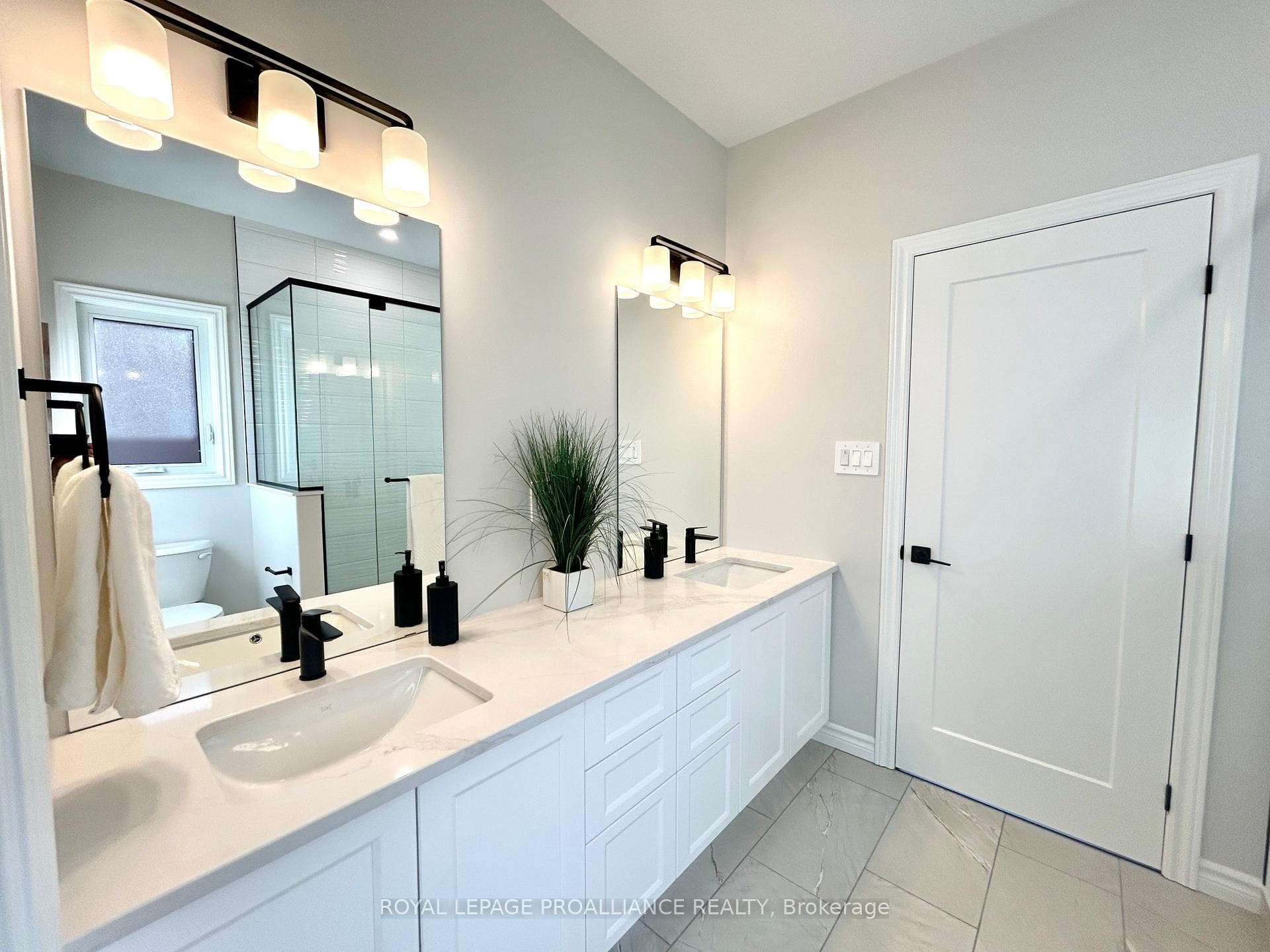 130 Stonecrest Boulevard photo 11