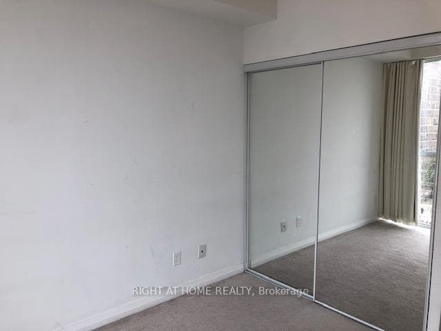 75 Eglinton Avenue Unit 602 photo 13