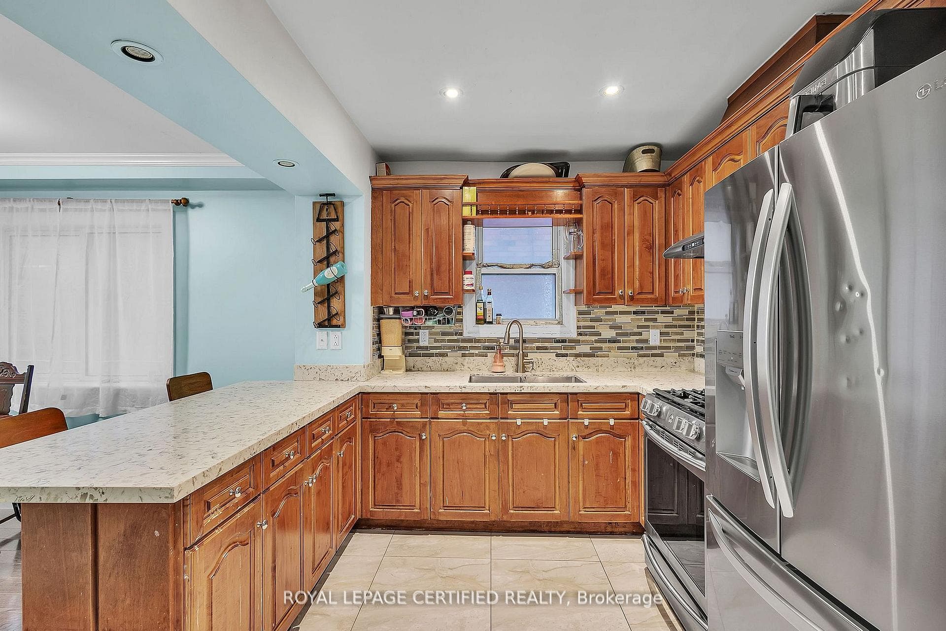 469 Old Weston Road photo 7