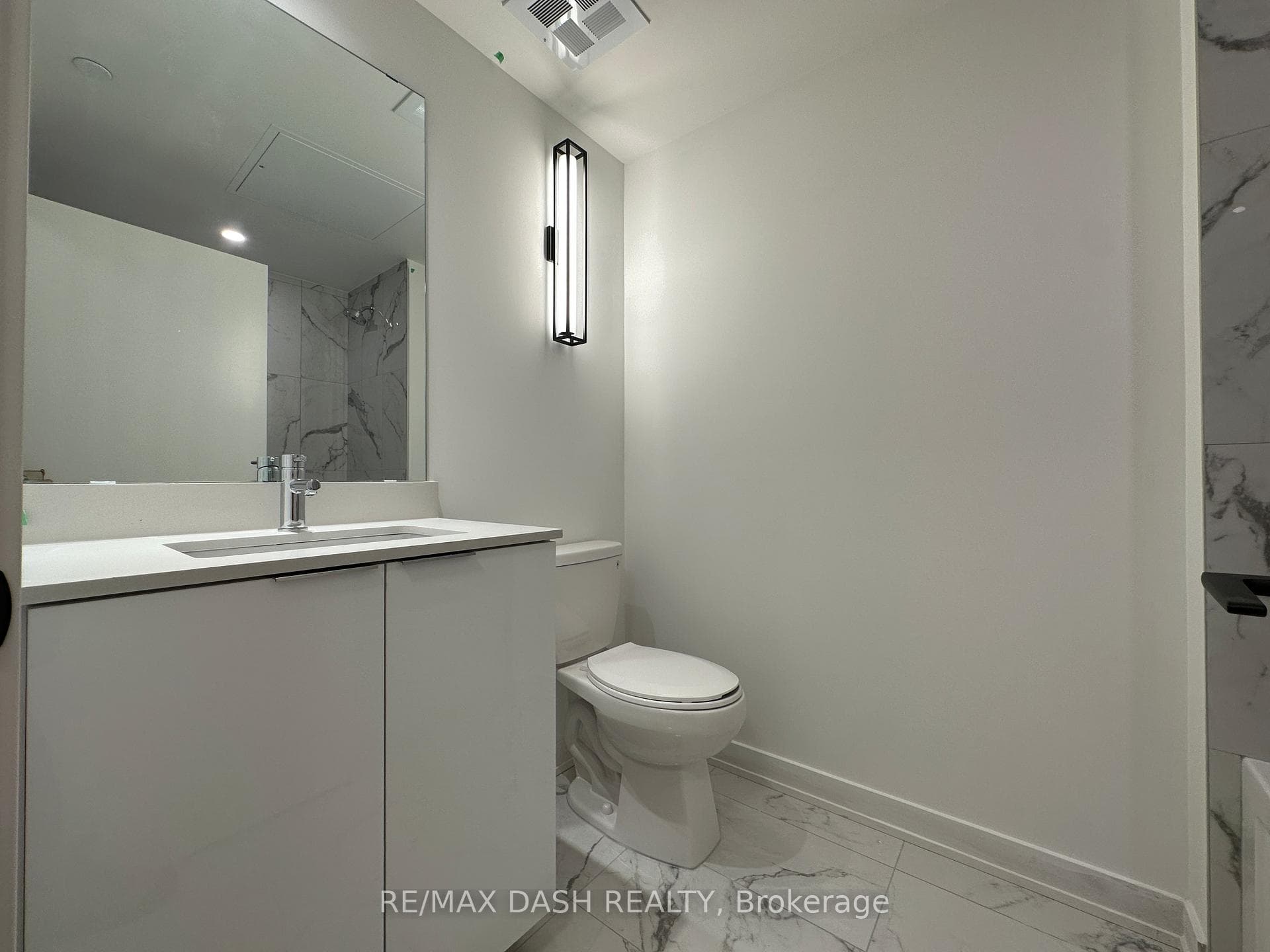 123 PORTLAND ST Street Unit 406 photo 19