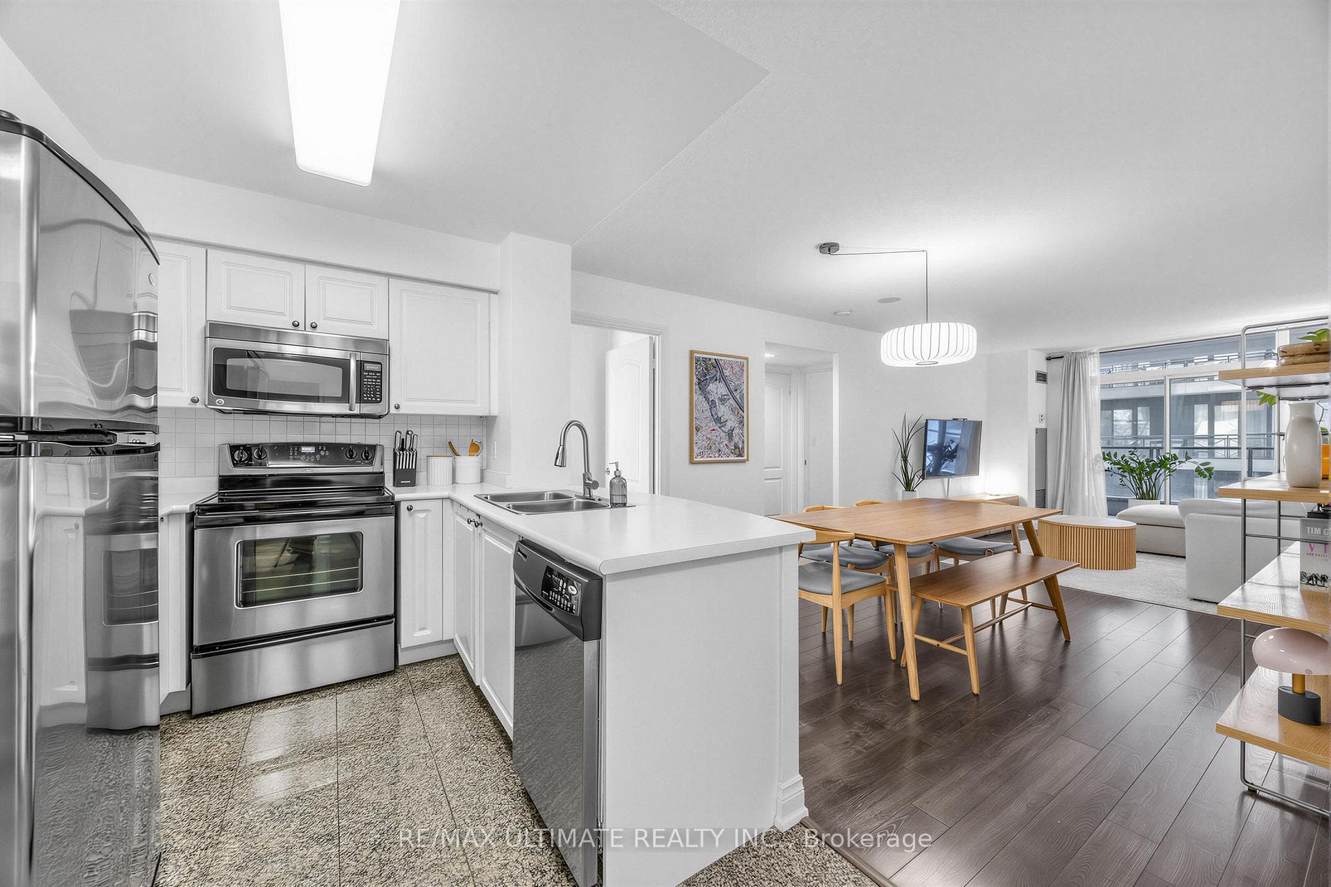 30 Hayden Street Unit 1002 photo 1