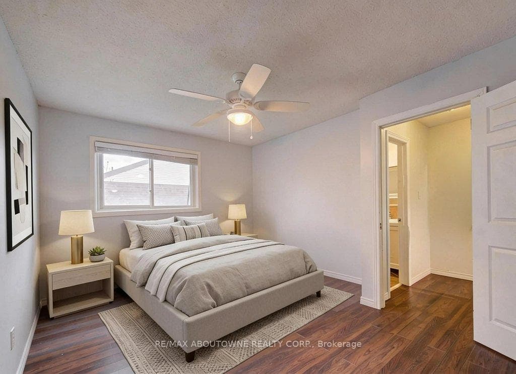 30 Heslop Road Unit 16 photo 8