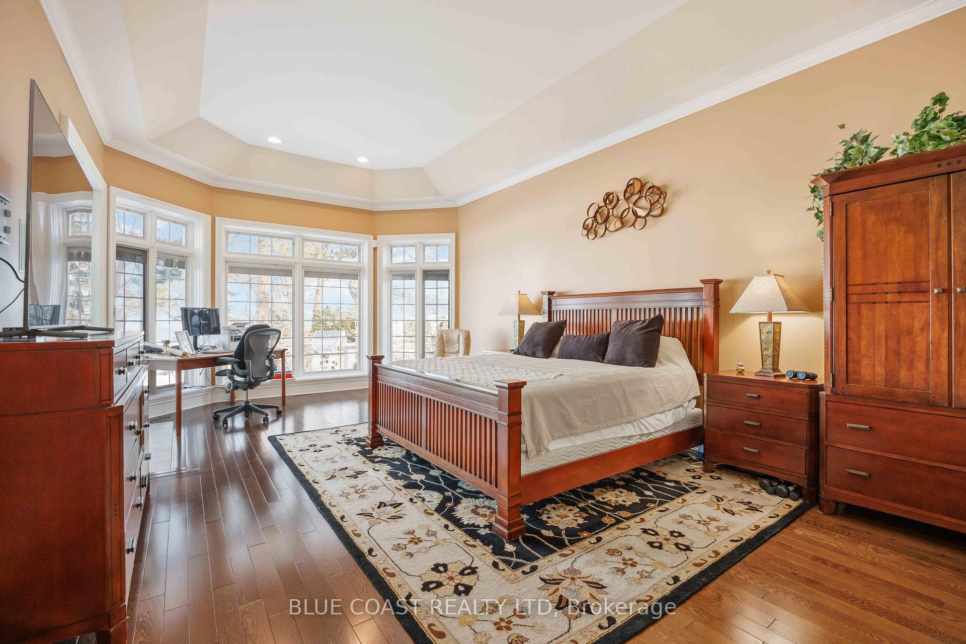 920 Lakeshore Road photo 15