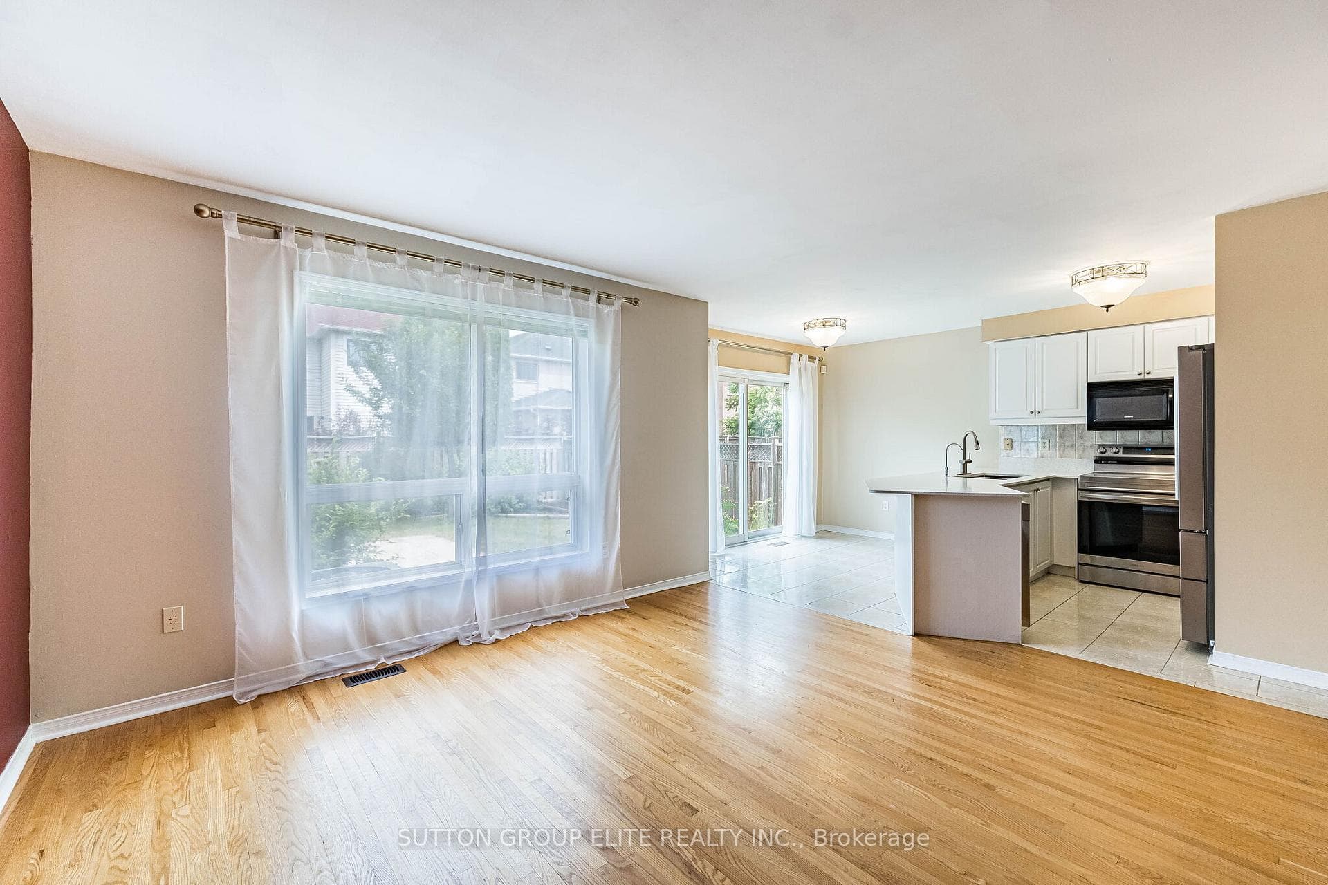 69 Legend Lane photo 11