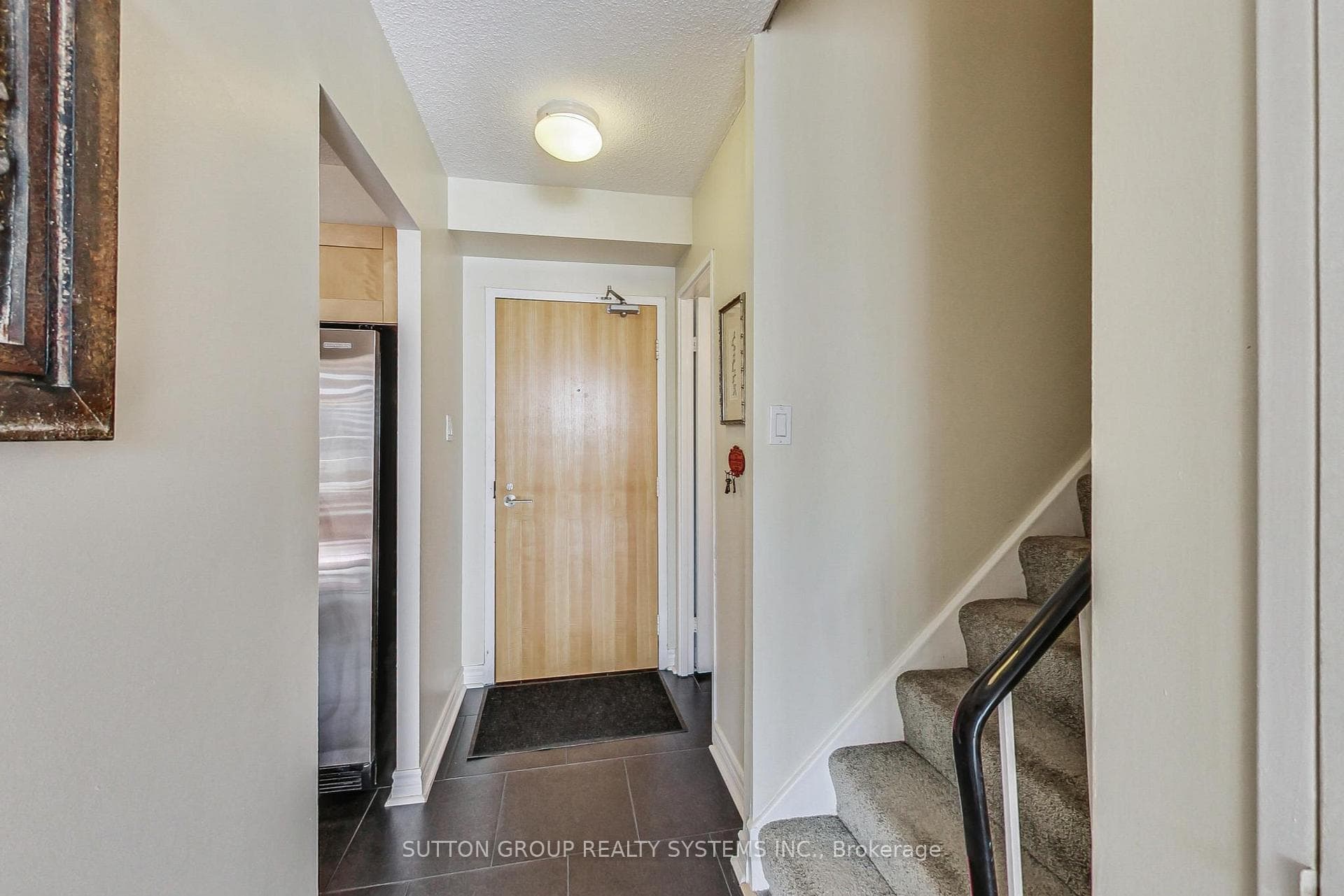 Foyer & Stairs