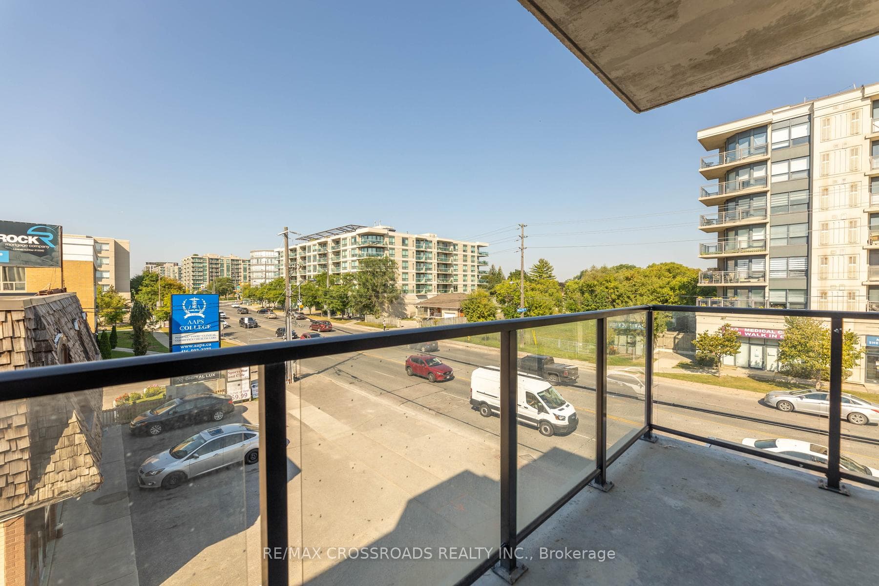 871 Sheppard Avenue Unit TH11 photo 19