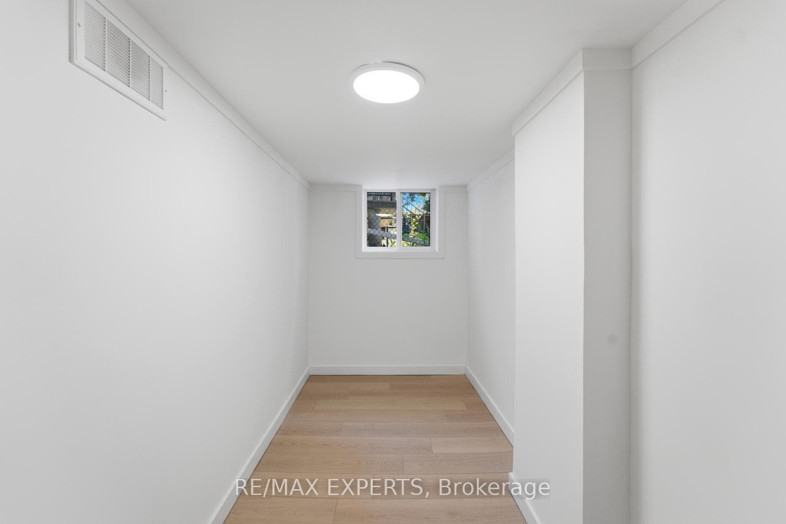 148 Ascot Avenue photo 34