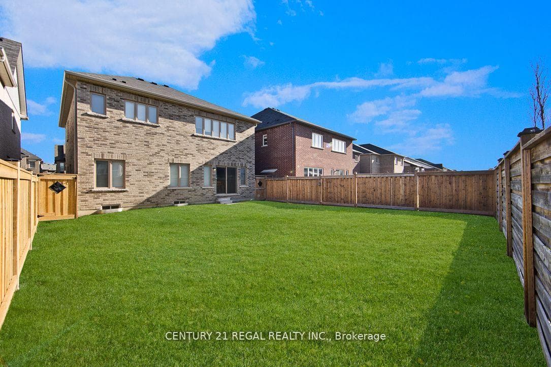 968 Wickham Road photo 23