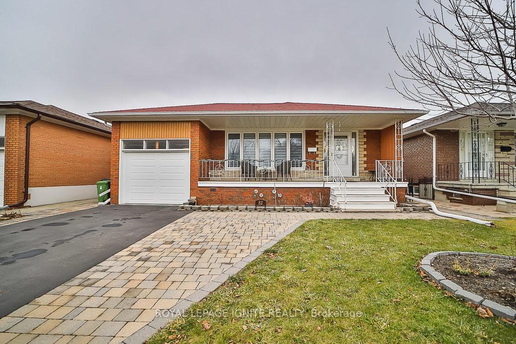 82 Brampton Road photo 1