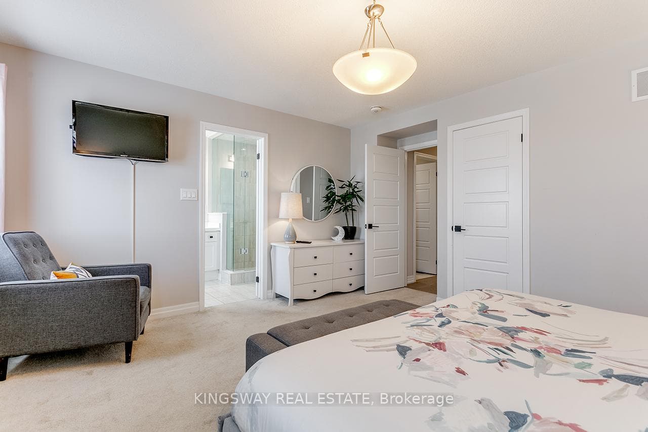 3490 Vernon Powell Drive photo 20