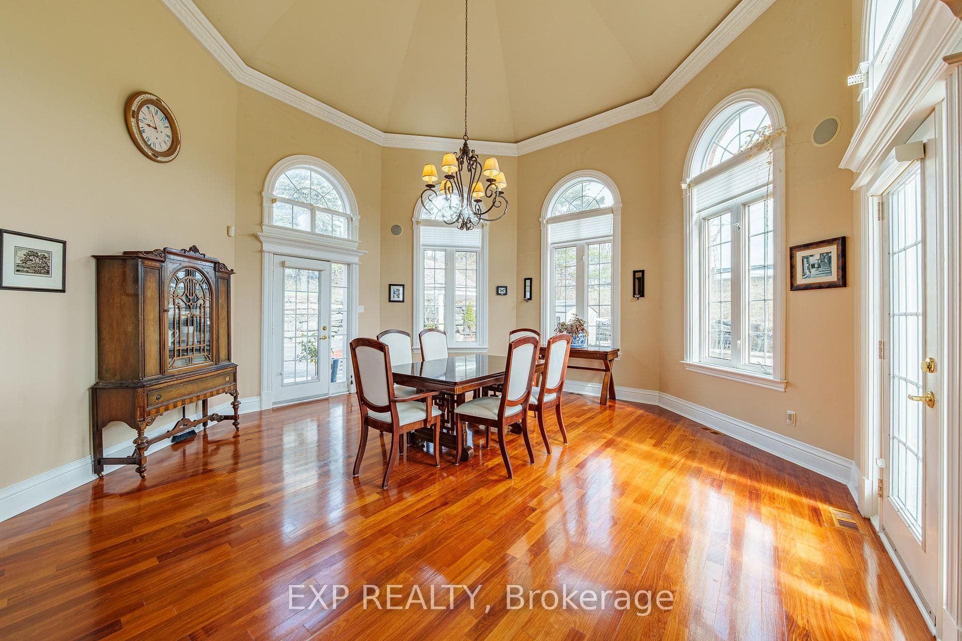 1283 Rideau Cove Court photo 16