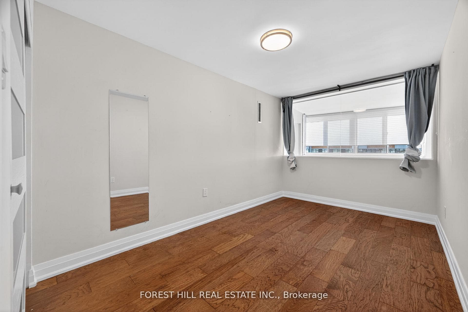 1201 Steeles Avenue Unit 1002 photo 16