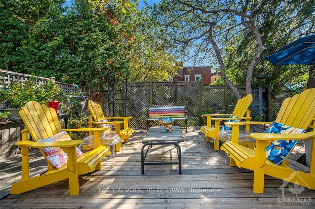 62 ELLA Street photo 28