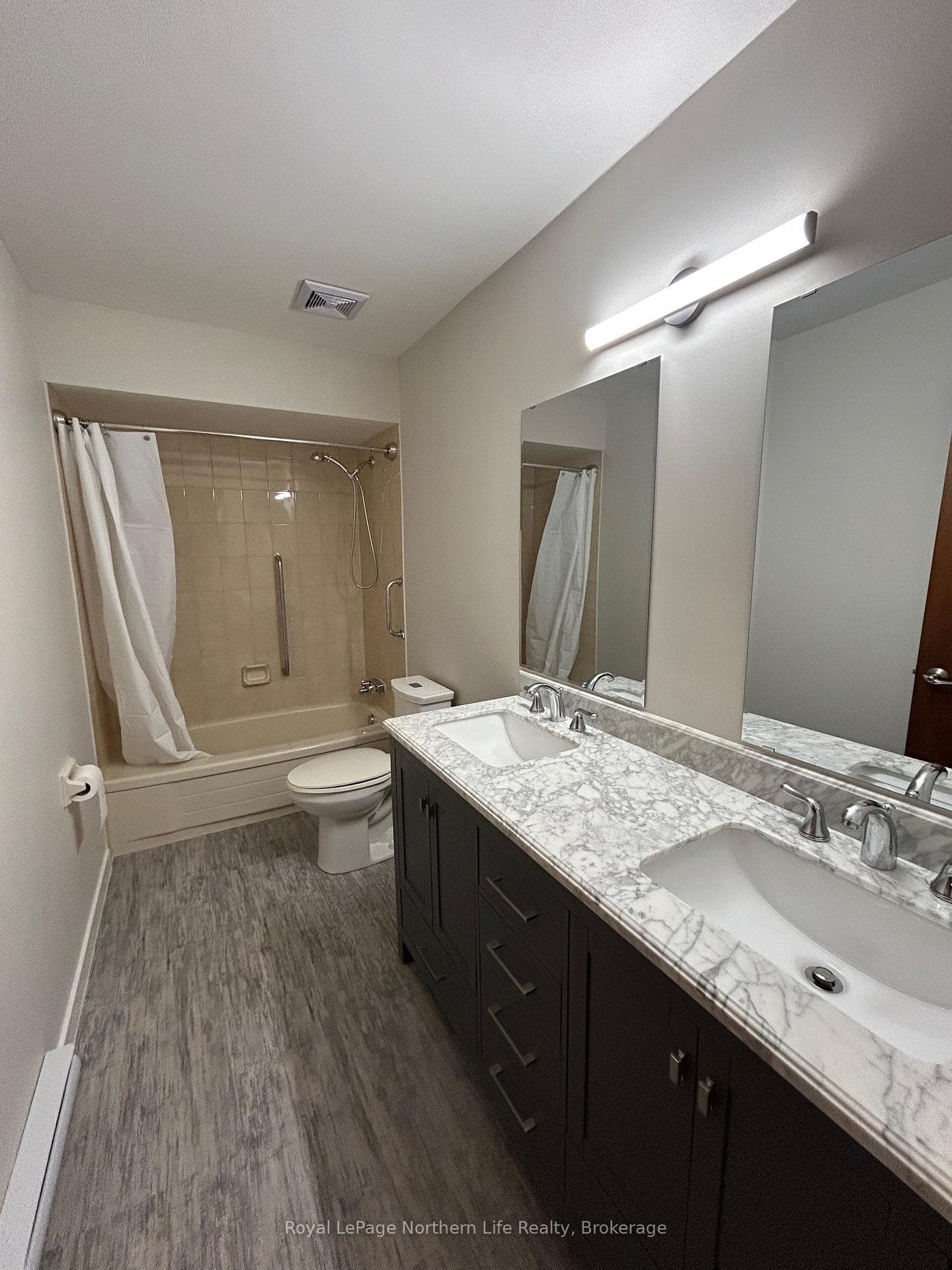421 Oakwood Avenue photo 11