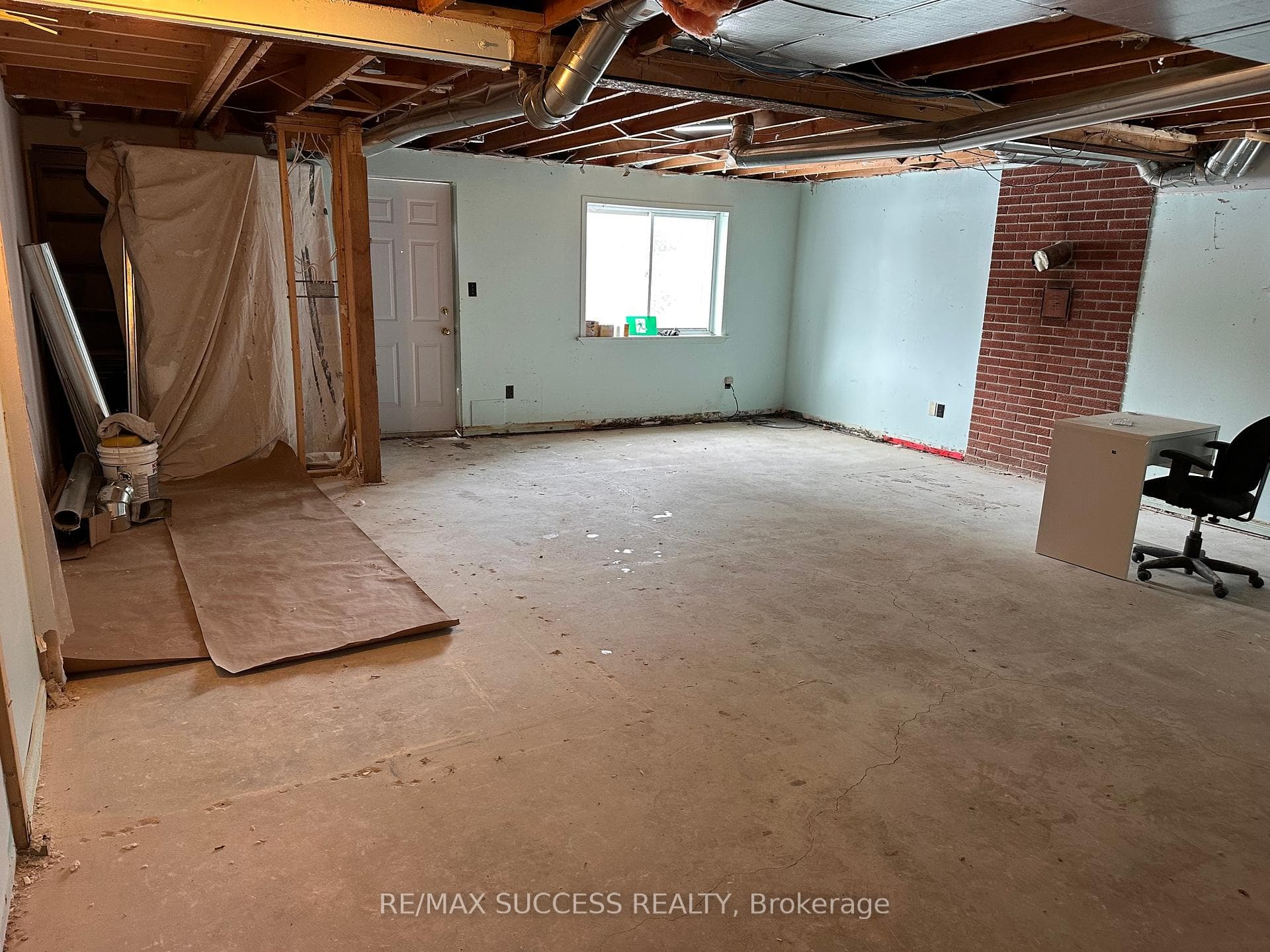 28 Brock Road Unit B photo 9