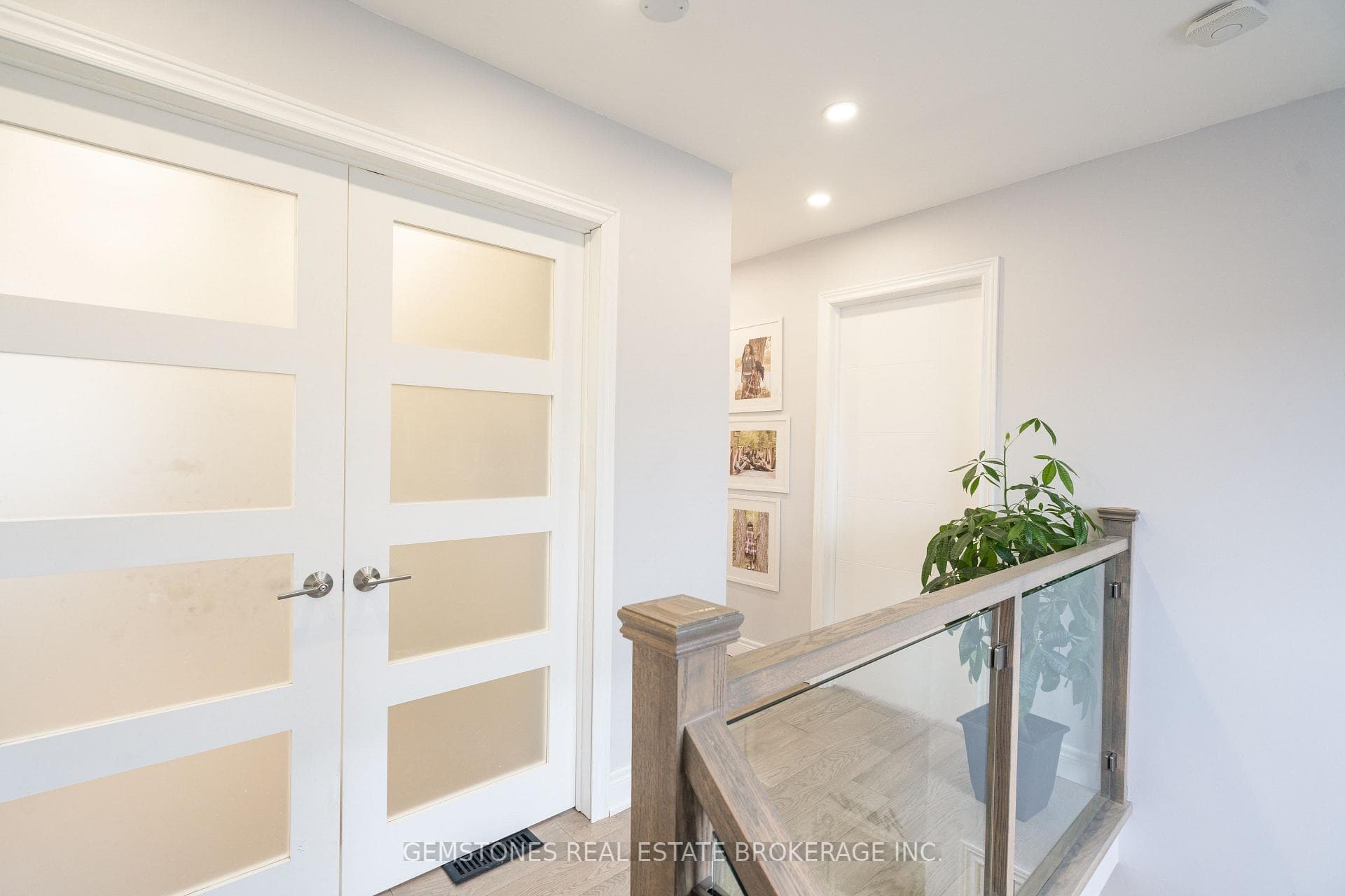 150 Taylorwood Avenue photo 25