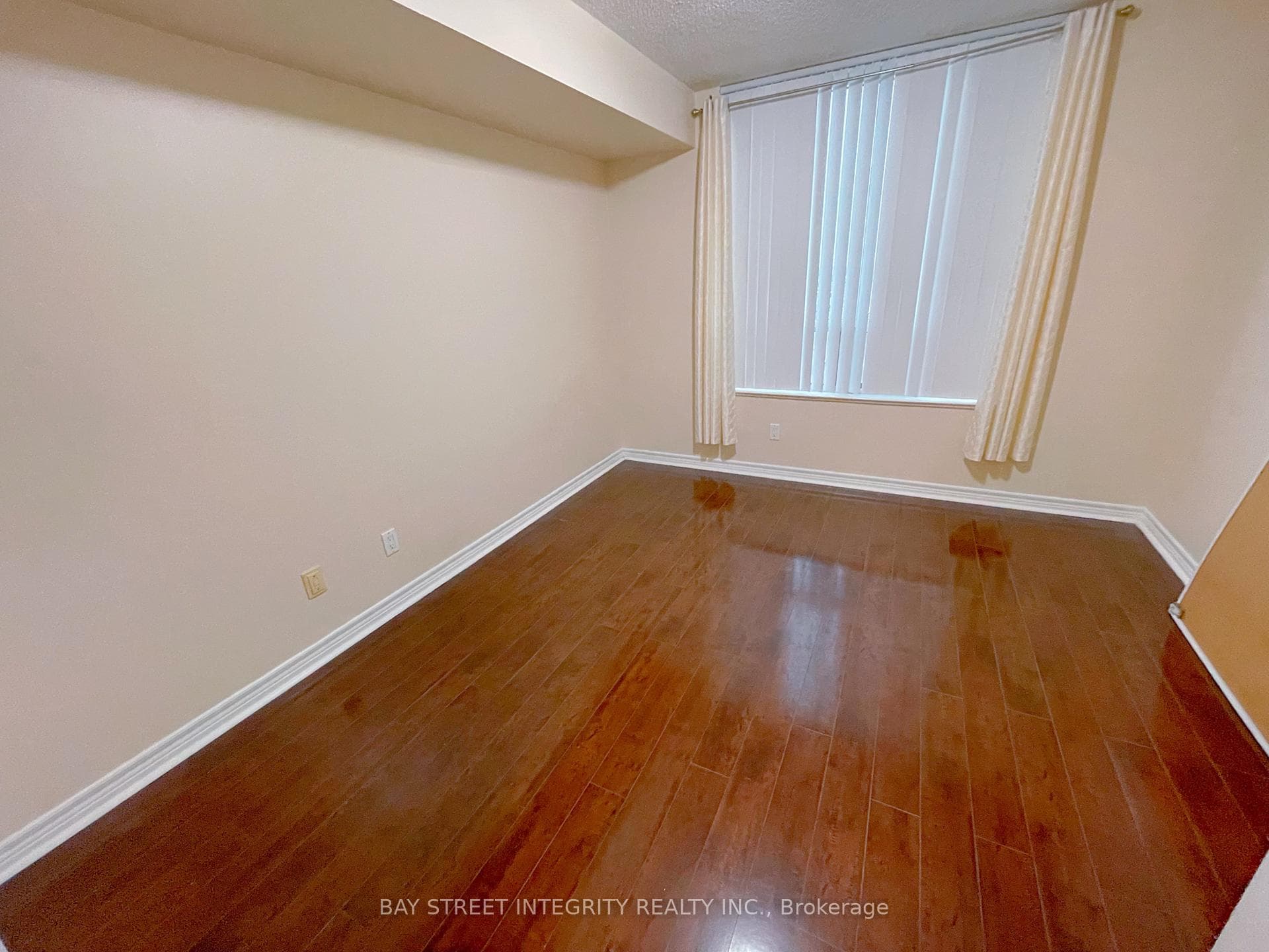 68 Corporate Drive Unit 2837 photo 4