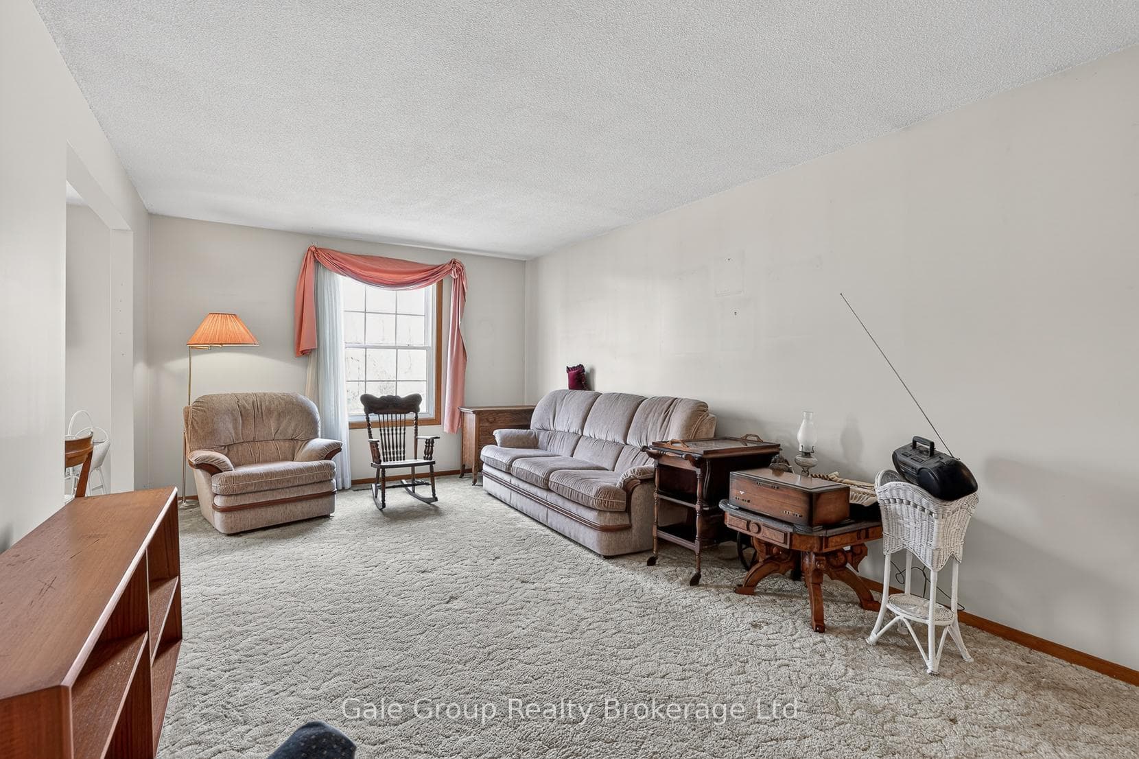 111 Chippewa Avenue photo 5