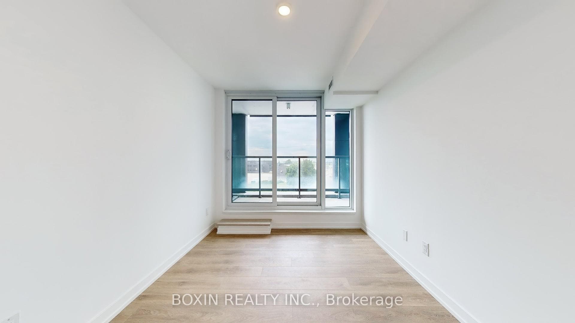 1100 Sheppard Avenue Unit 526 photo 13